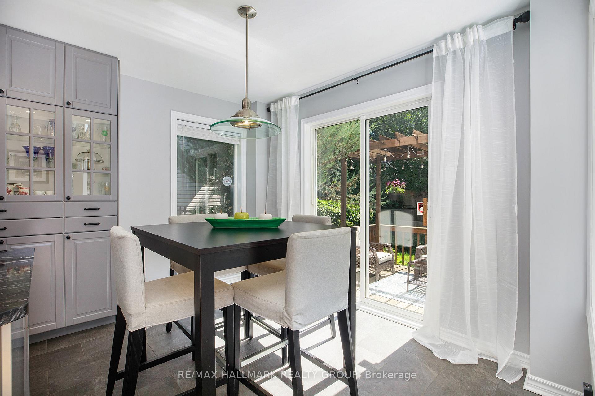 Photo 14 of 201 Yoho Drive, Ottawa, Kanata - Bridlewood — HOMEH