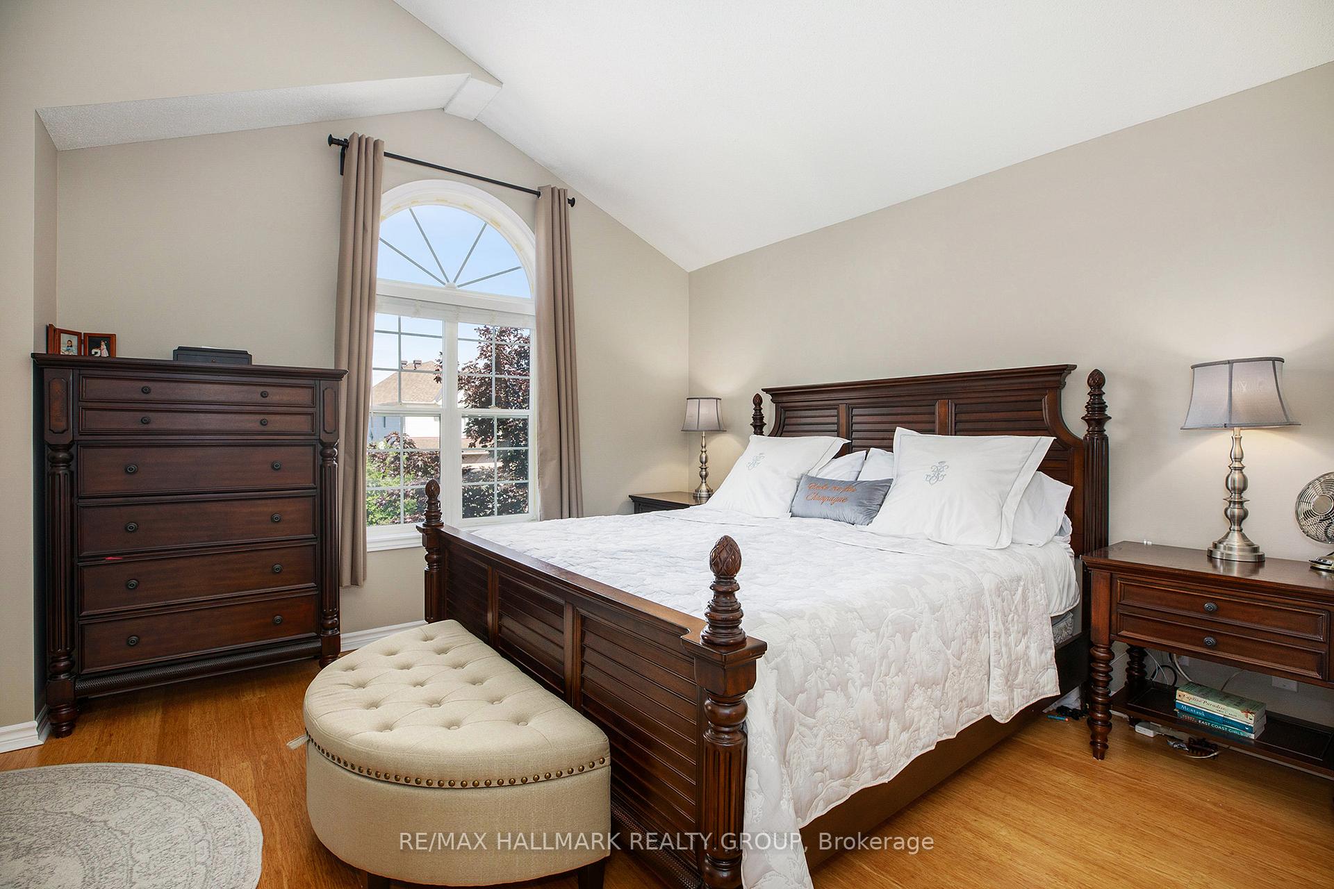 Photo 17 of 201 Yoho Drive, Ottawa, Kanata - Bridlewood — HOMEH