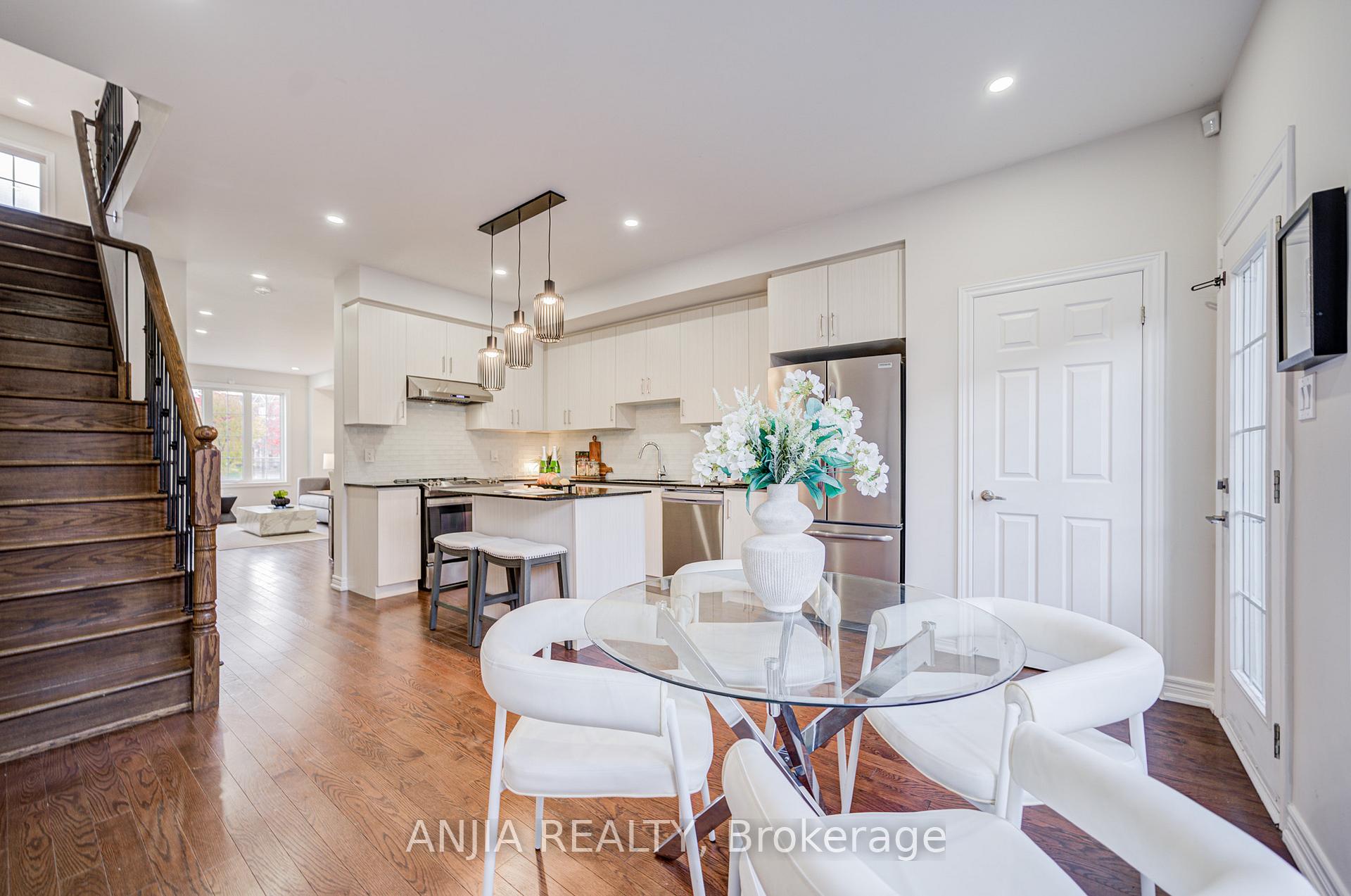 Photo 21 of 62 Harvest Field Road, Markham, Cornell — HOMEH