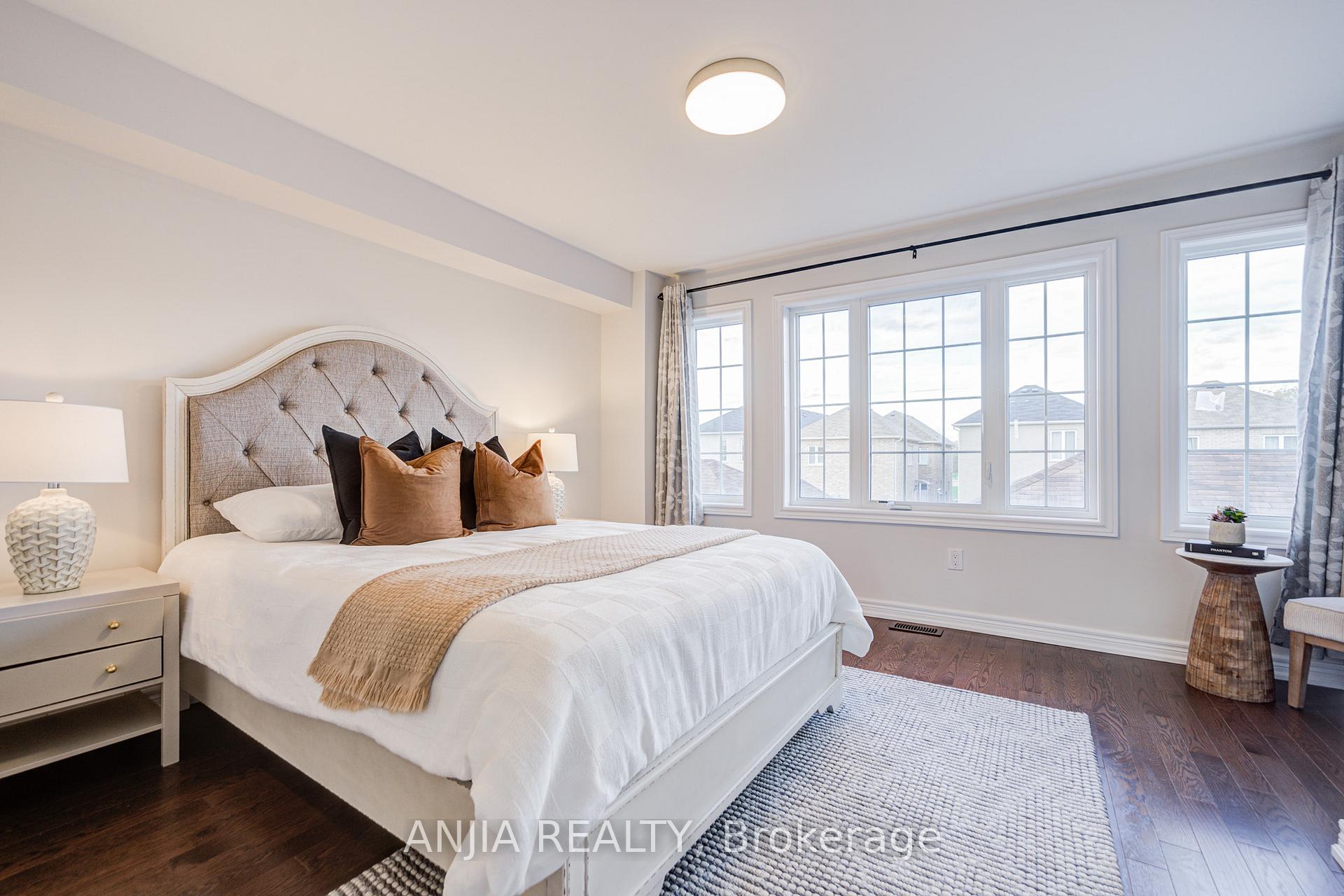Photo 28 of 62 Harvest Field Road, Markham, Cornell — HOMEH