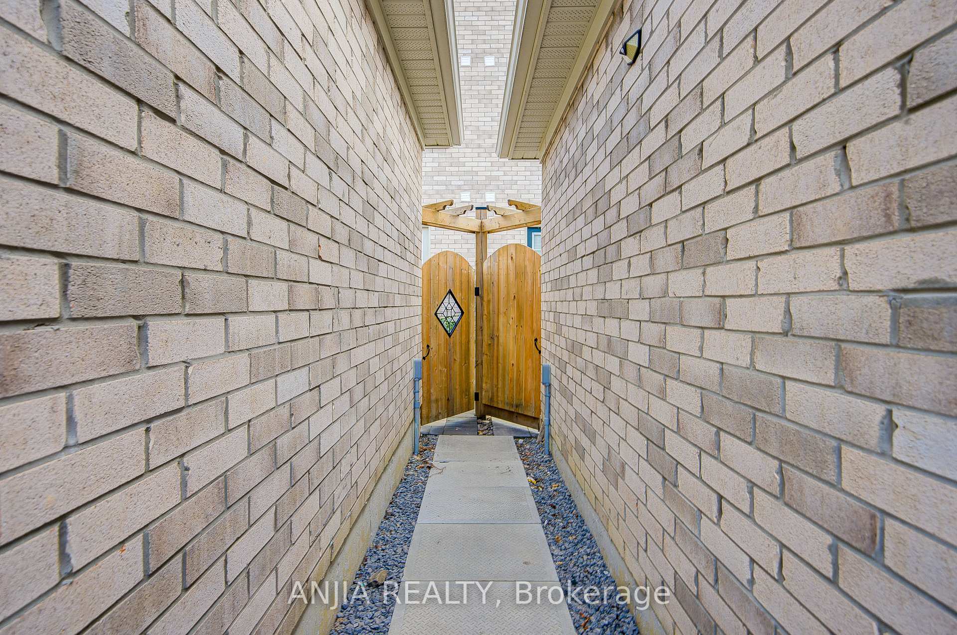 Photo 50 of 62 Harvest Field Road, Markham, Cornell — HOMEH