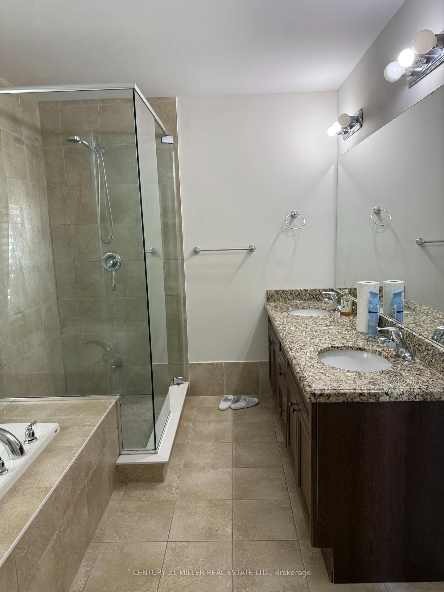 Photo 9 of Unit 35, 90 Raymond Road, Hamilton, Meadowlands — HOMEH