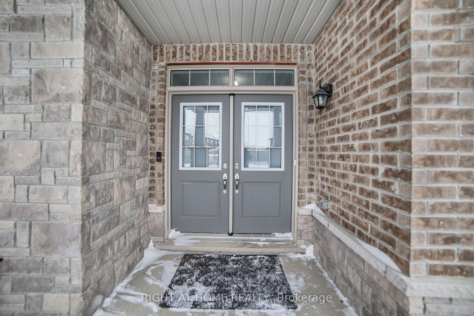 Photo 4 of 1621 Emberton Way, Innisfil, Alcona — HOMEH