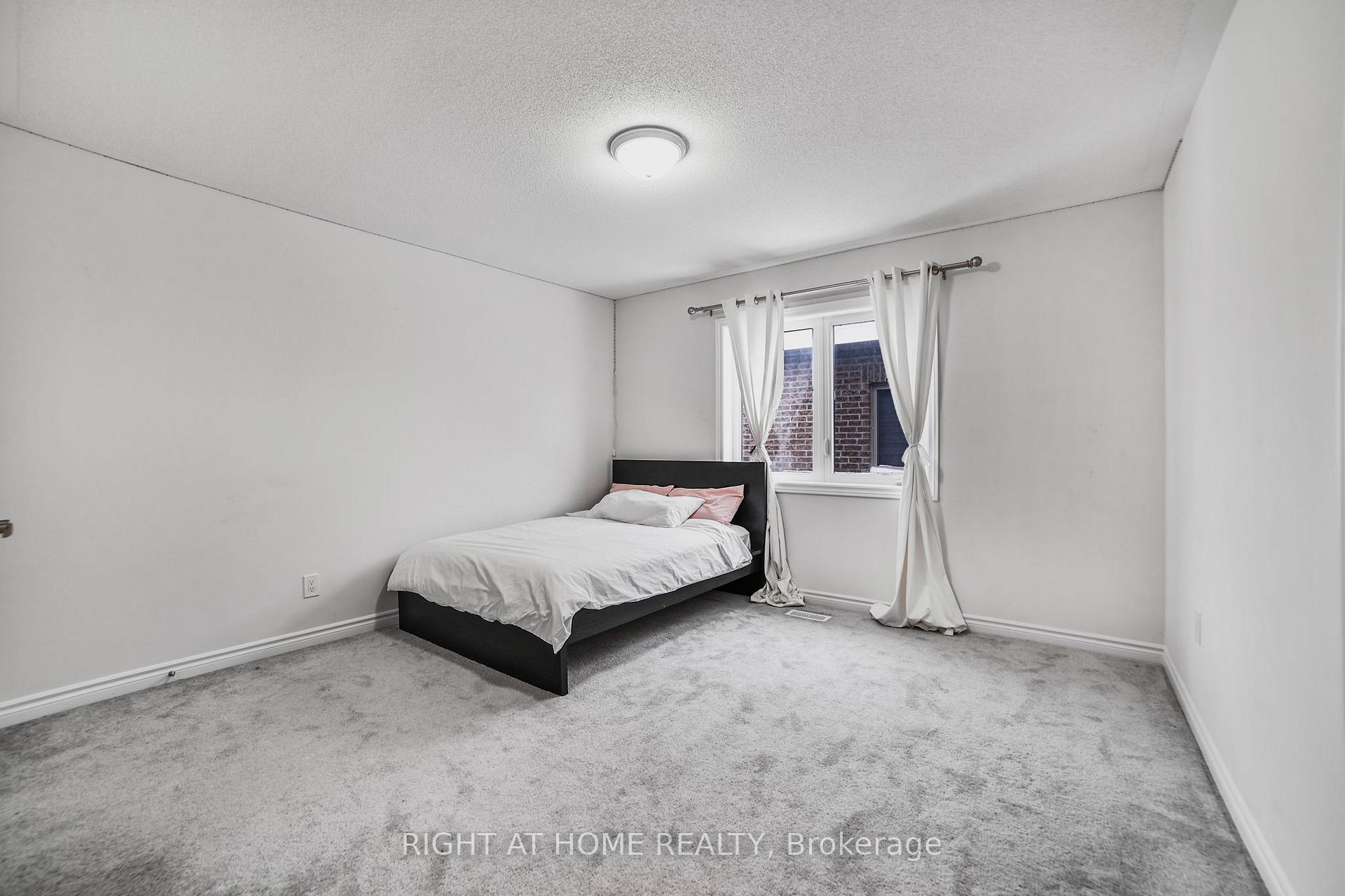 Photo 26 of 1621 Emberton Way, Innisfil, Alcona — HOMEH