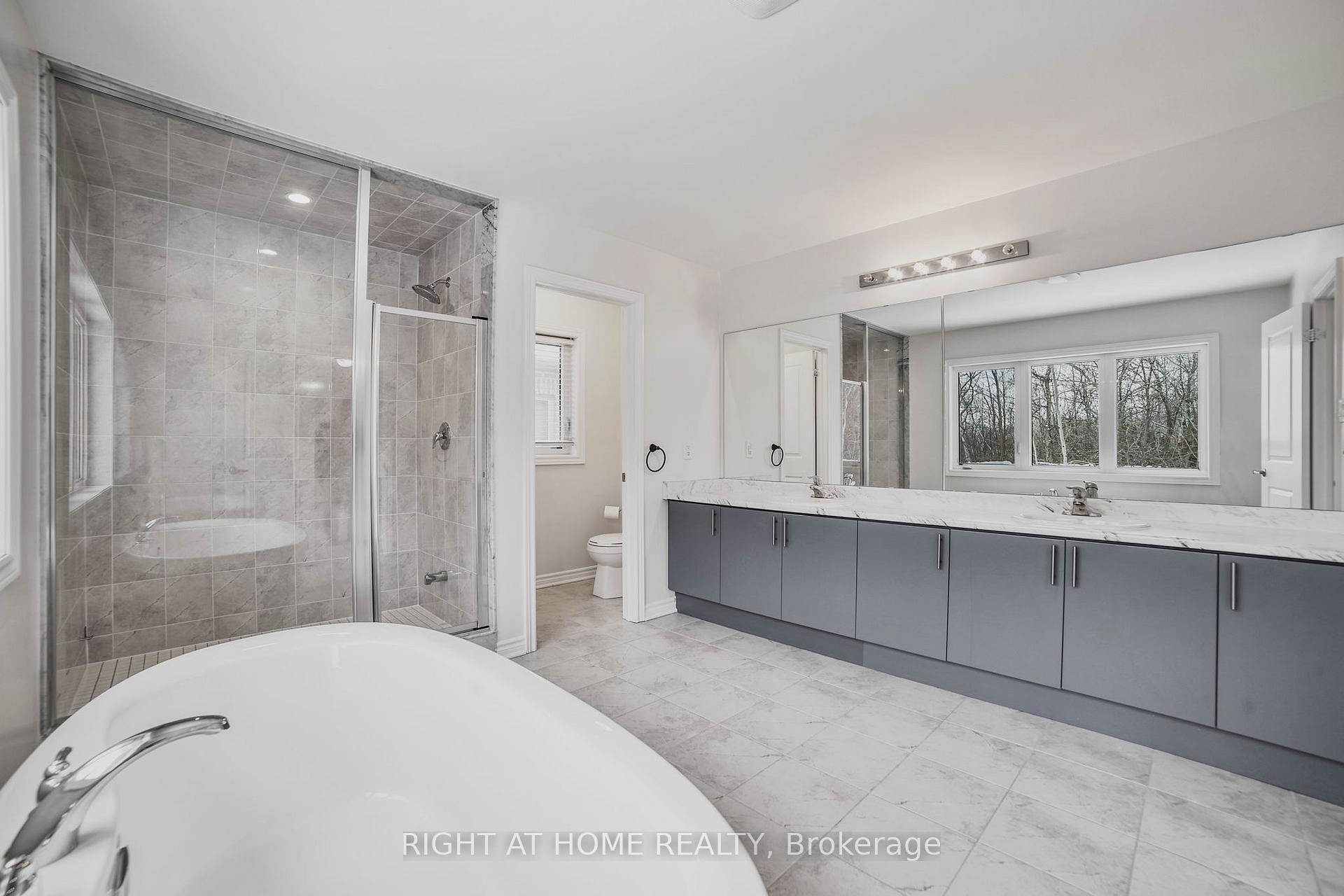 Photo 33 of 1621 Emberton Way, Innisfil, Alcona — HOMEH