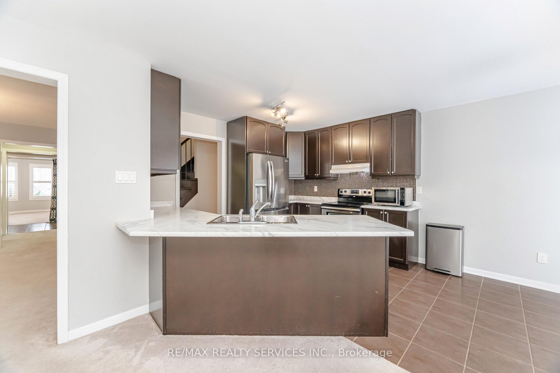 Photo 18 of 278 Gleave Terrace, Milton, Harrison — HOMEH