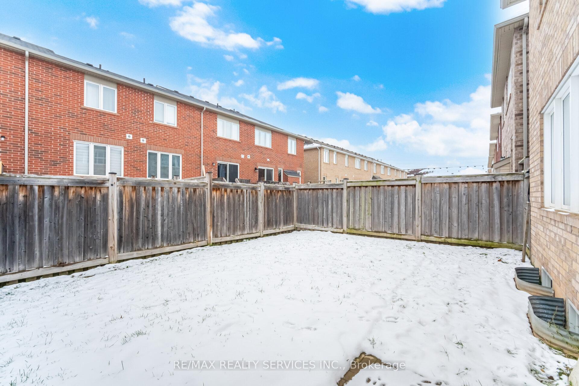 Photo 42 of 278 Gleave Terrace, Milton, Harrison — HOMEH