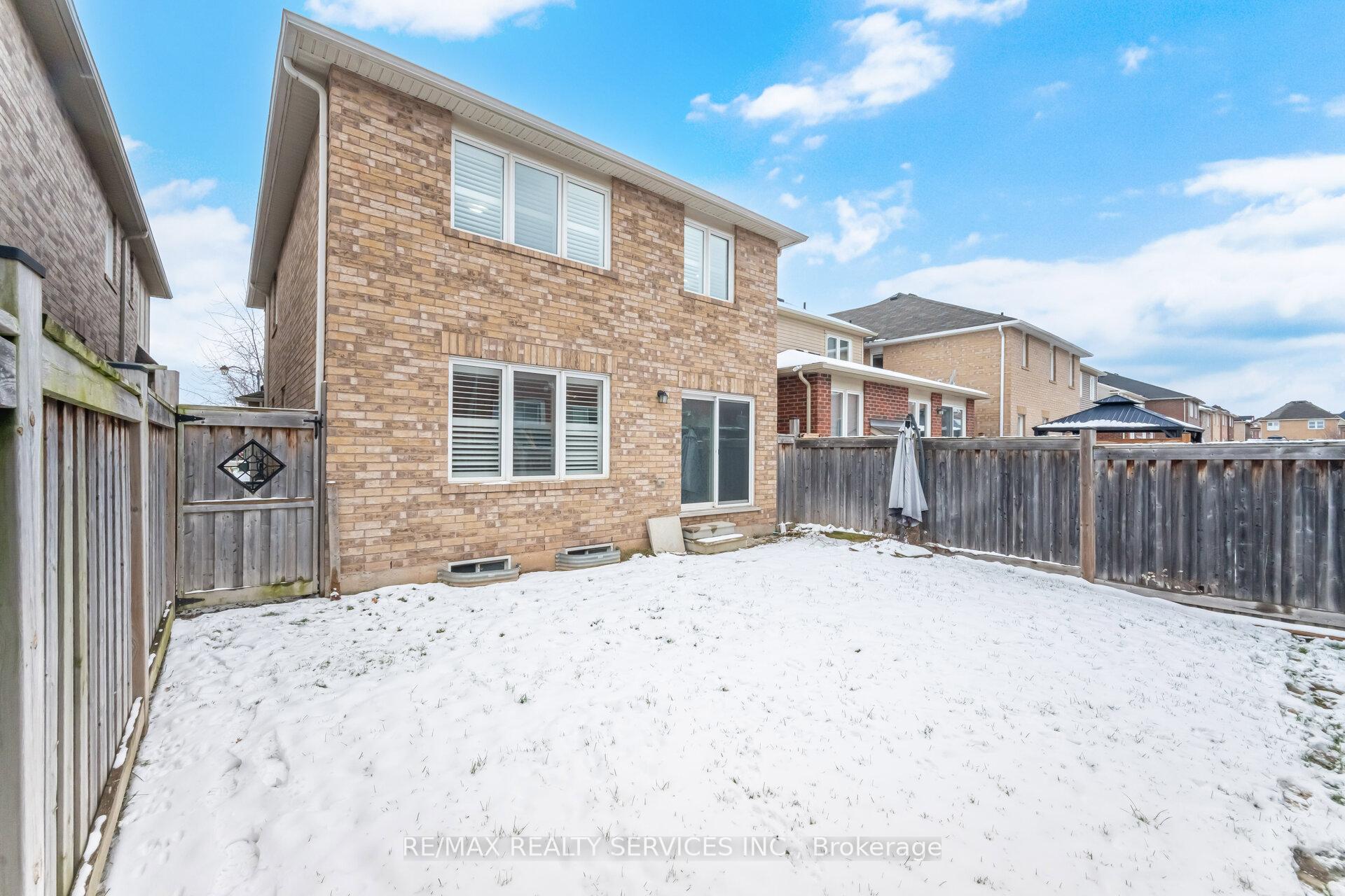 Photo 43 of 278 Gleave Terrace, Milton, Harrison — HOMEH