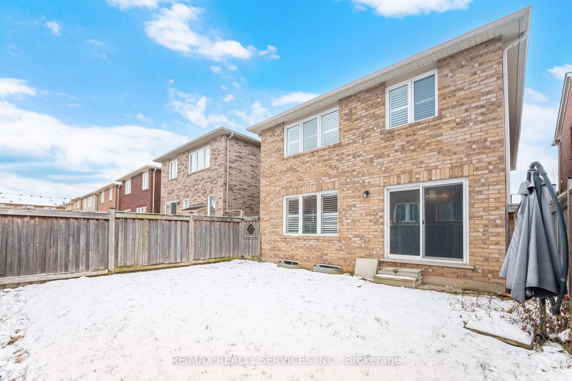 Photo 44 of 278 Gleave Terrace, Milton, Harrison — HOMEH