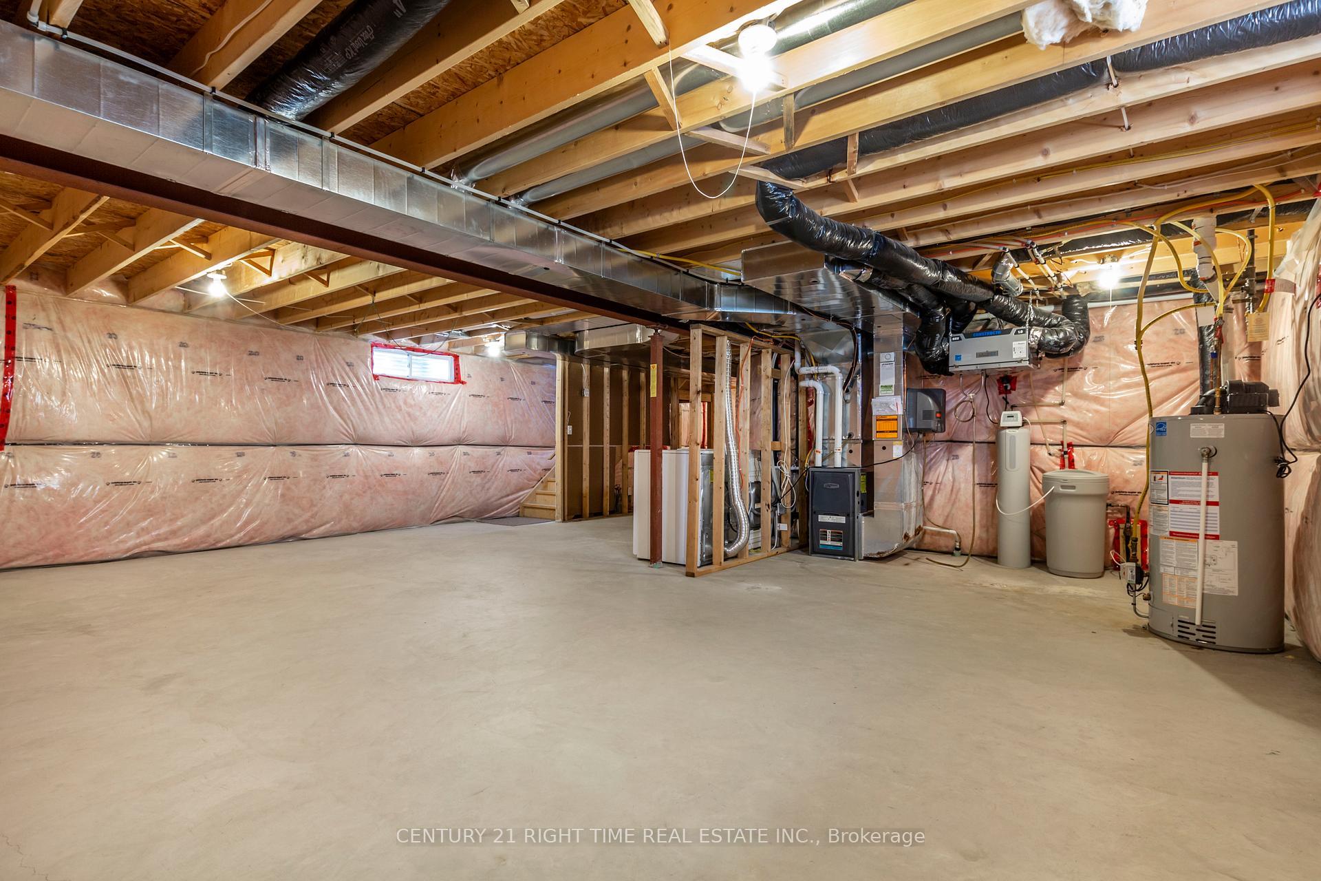 Photo 32 of 508 Netherwood Crescent, Kitchener — HOMEH