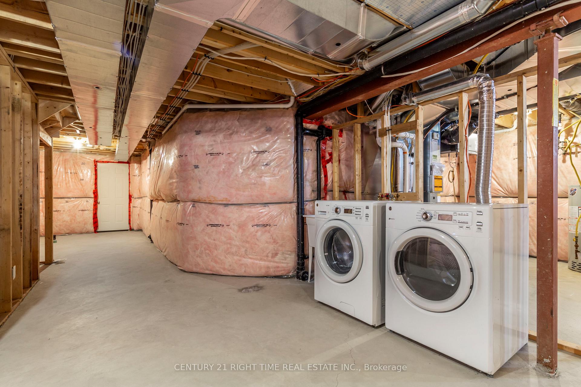 Photo 33 of 508 Netherwood Crescent, Kitchener — HOMEH