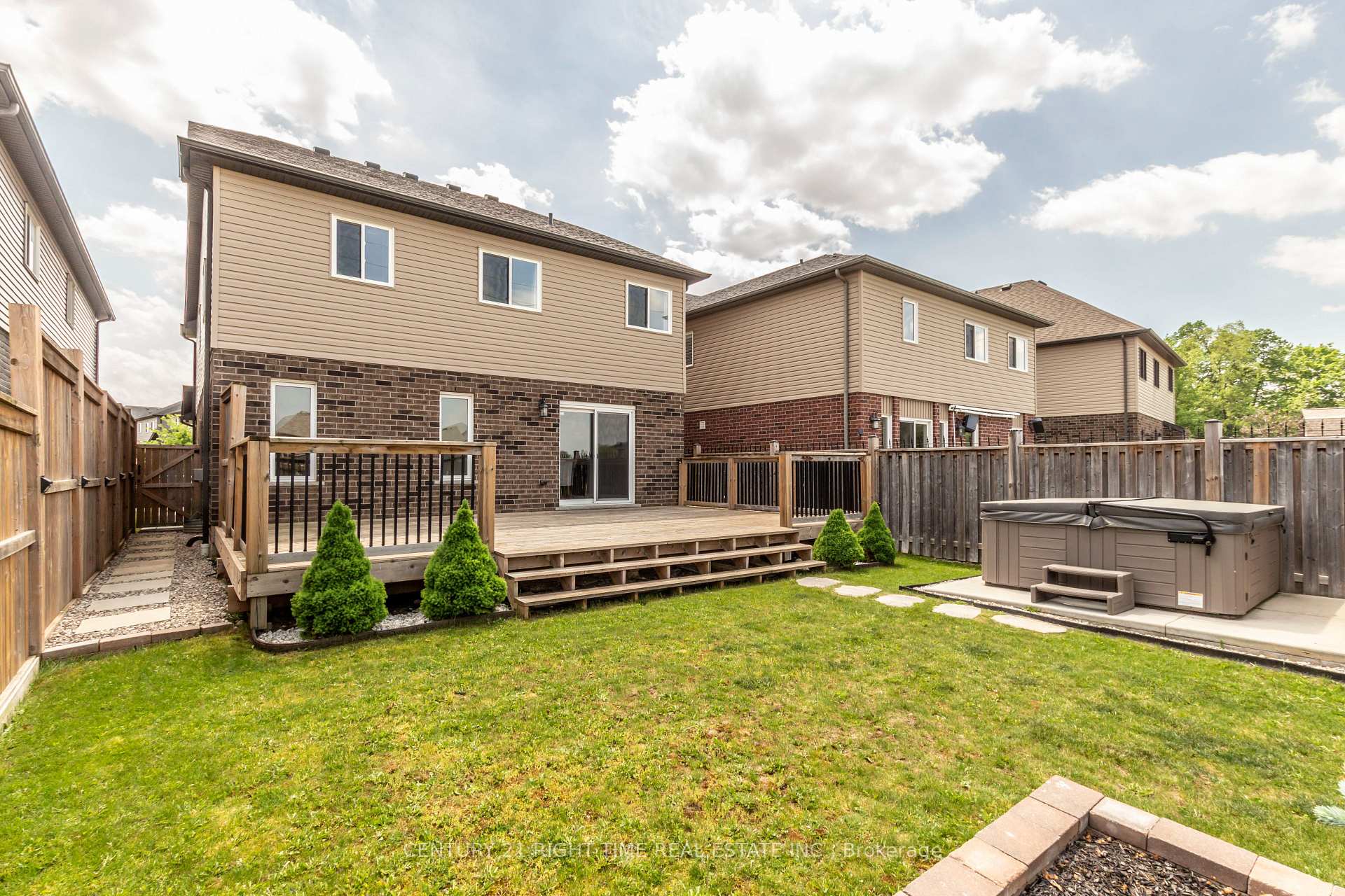 Photo 40 of 508 Netherwood Crescent, Kitchener — HOMEH