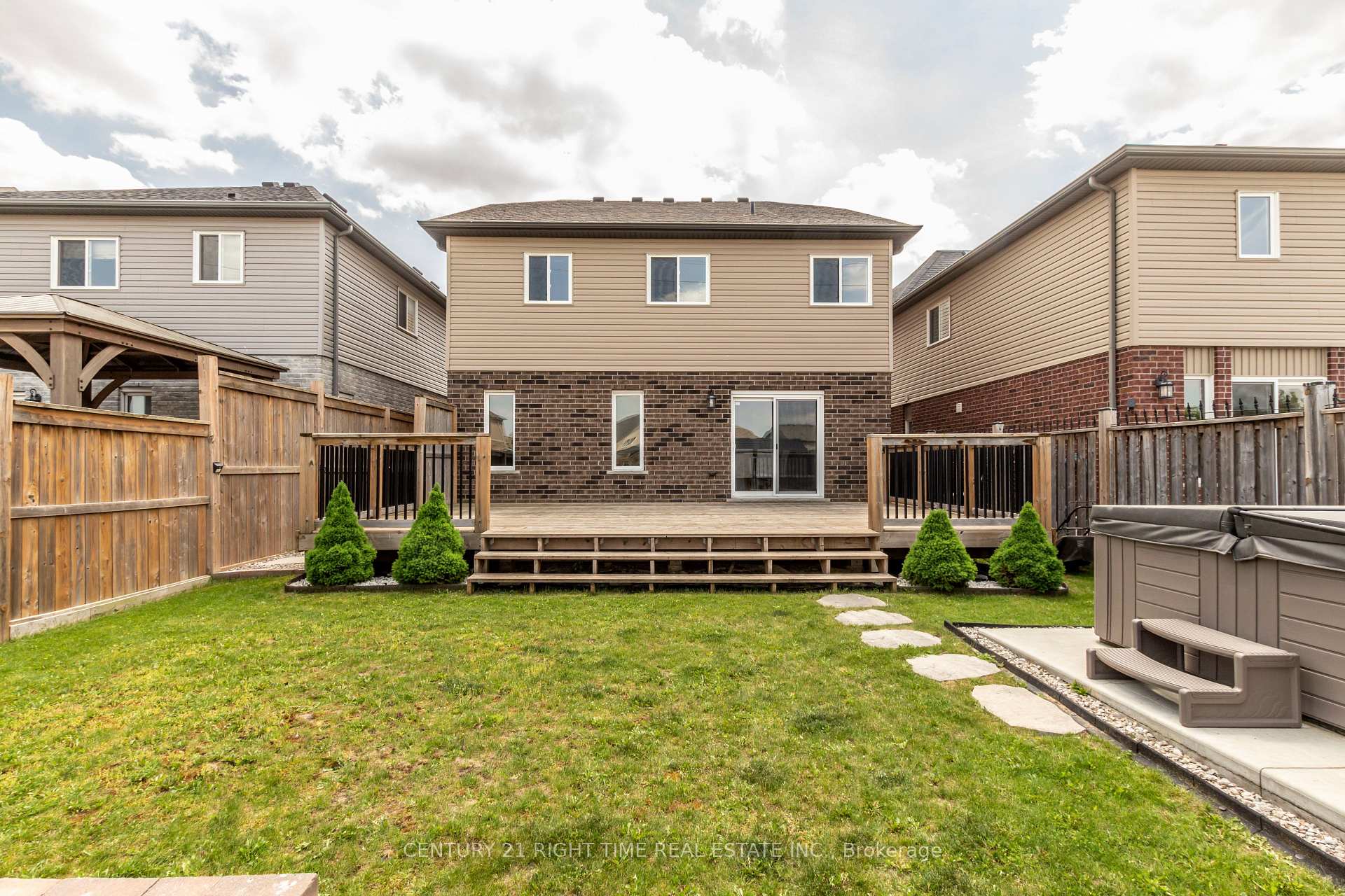 Photo 41 of 508 Netherwood Crescent, Kitchener — HOMEH