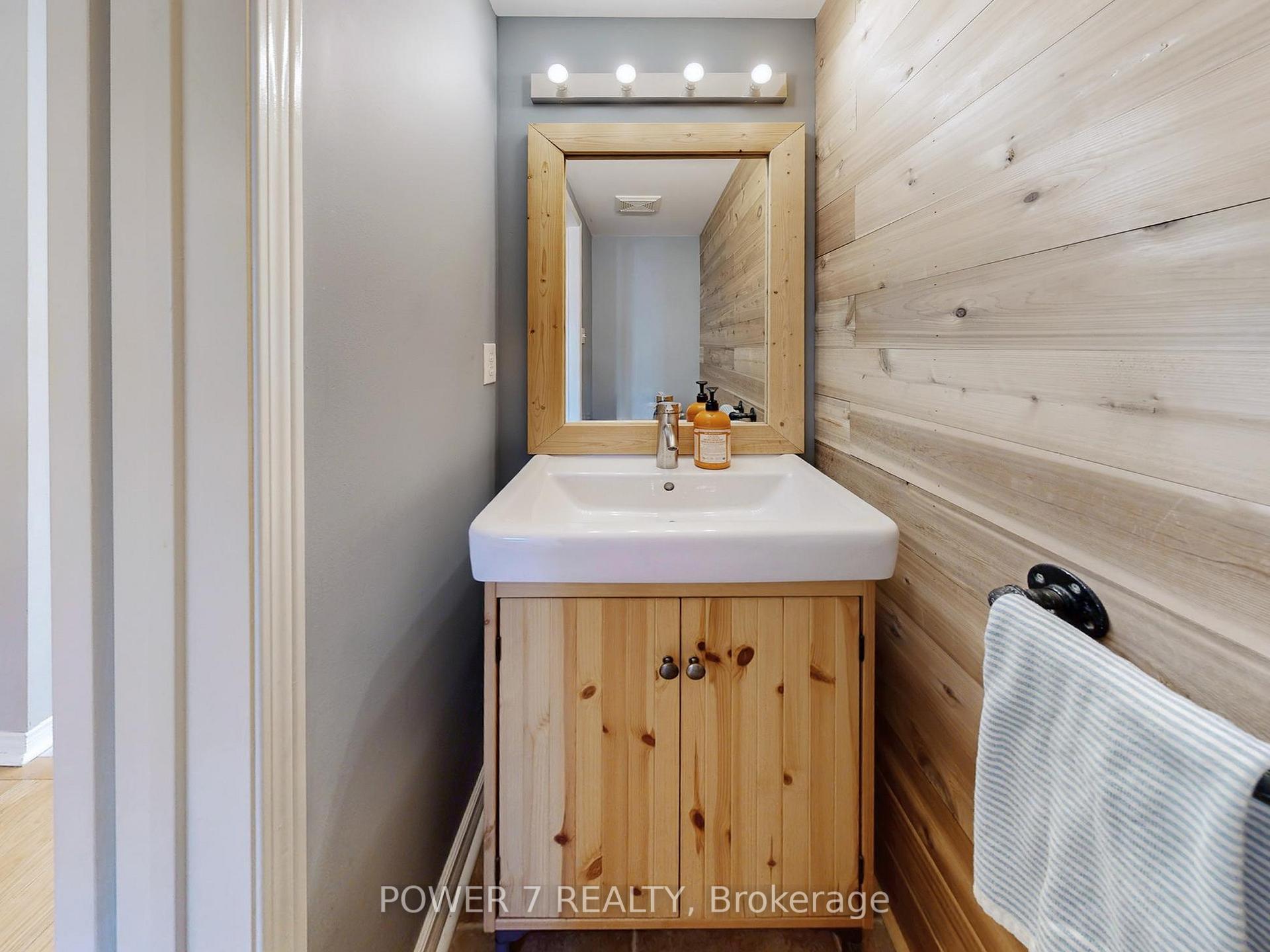 Photo 17 of 379 White's Hill Avenue, Markham, Cornell — HOMEH