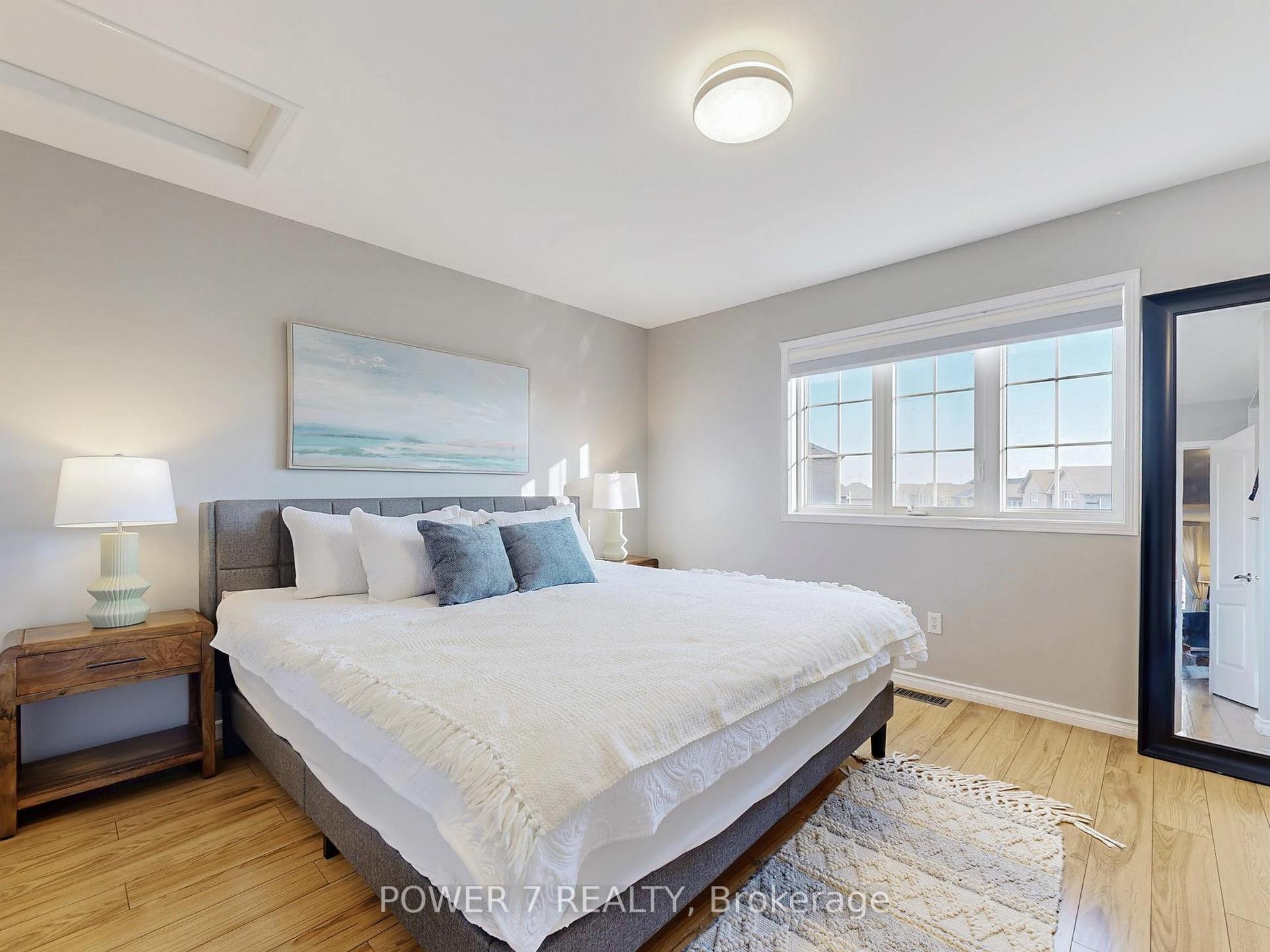 Photo 21 of 379 White's Hill Avenue, Markham, Cornell — HOMEH