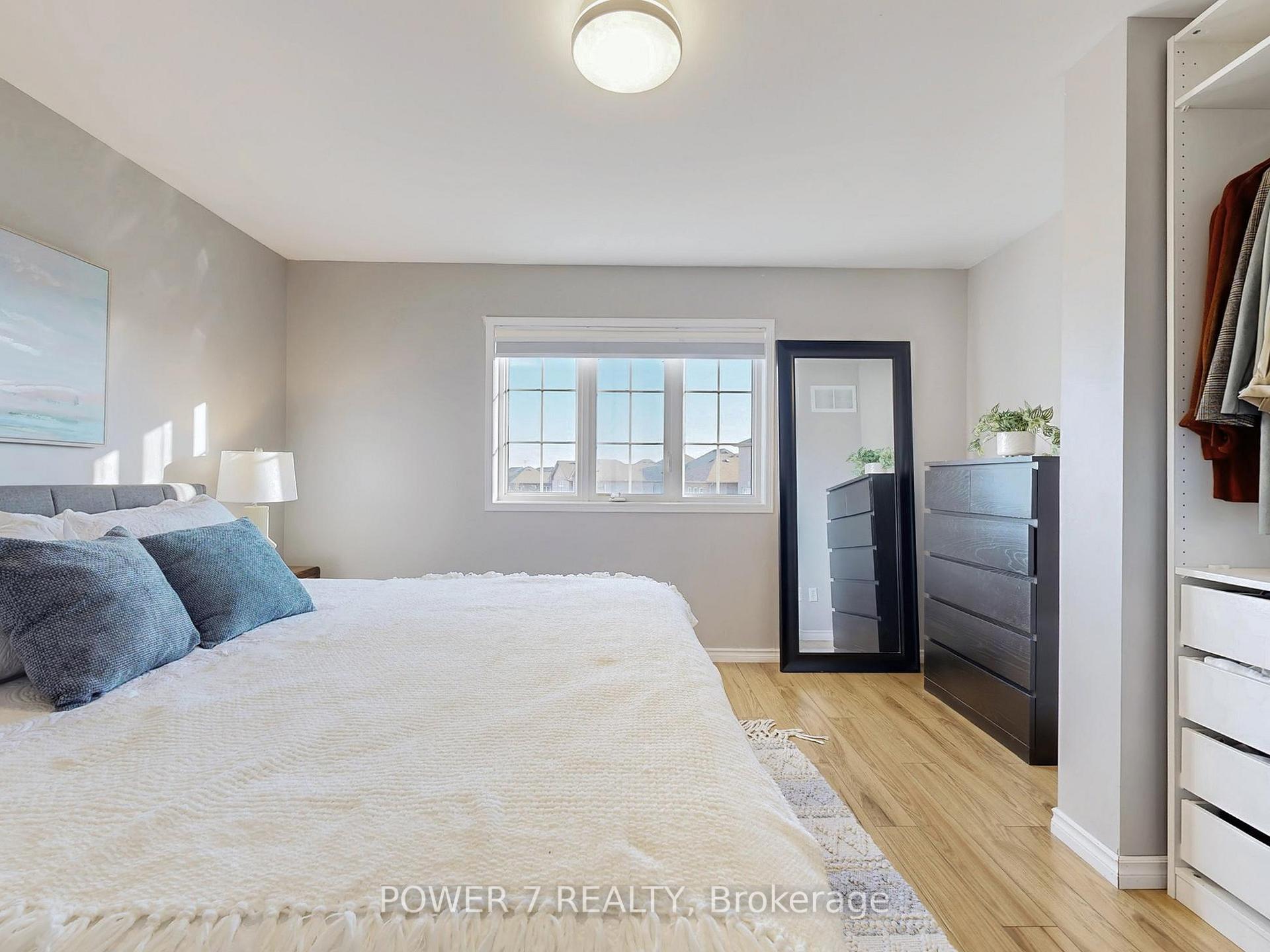 Photo 22 of 379 White's Hill Avenue, Markham, Cornell — HOMEH