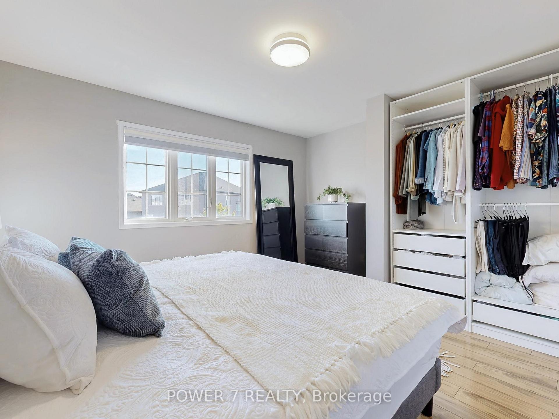 Photo 23 of 379 White's Hill Avenue, Markham, Cornell — HOMEH