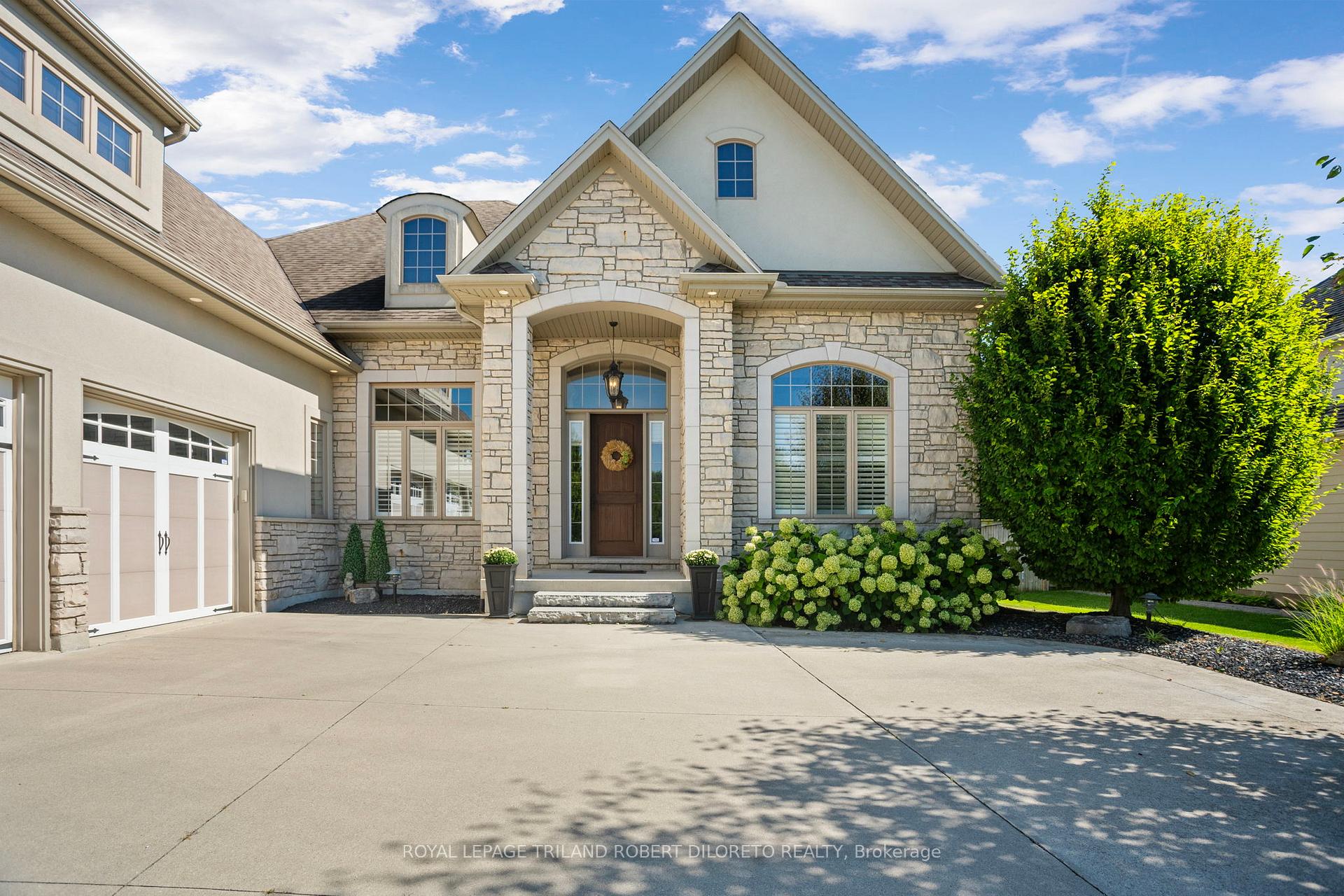 Photo 11 of 37 Baron Crescent, Middlesex Centre, Kilworth — HOMEH