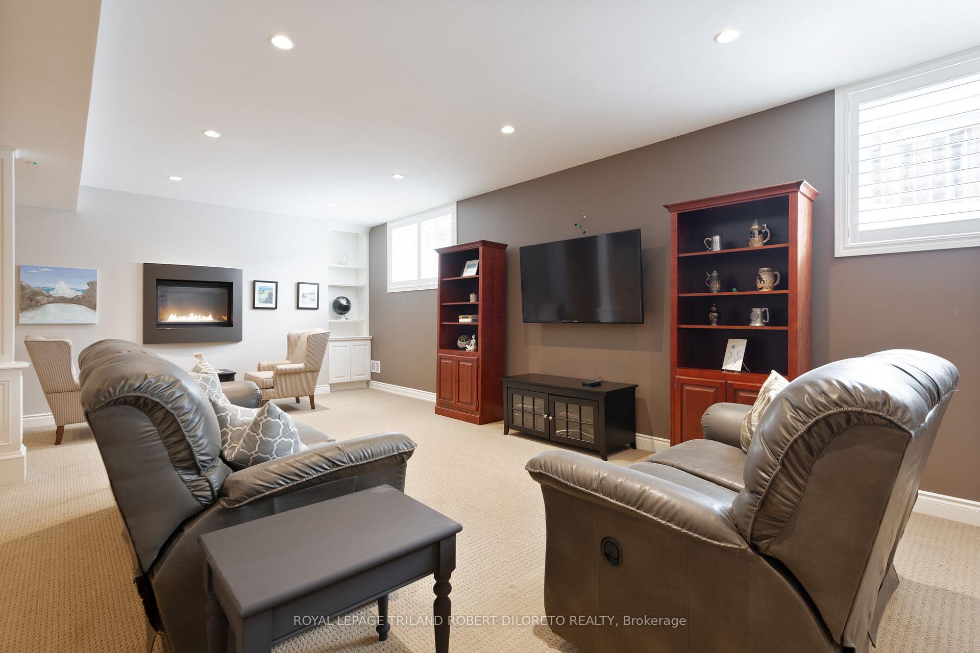 Photo 31 of 37 Baron Crescent, Middlesex Centre, Kilworth — HOMEH