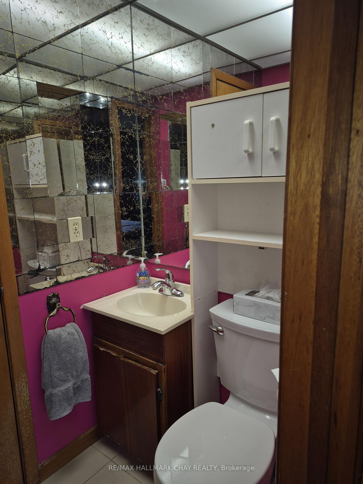Photo 19 of 1005 Ingram Crescent, Midland — HOMEH