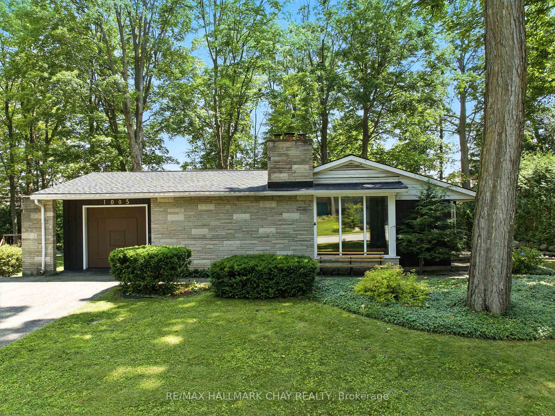 Photo 39 of 1005 Ingram Crescent, Midland — HOMEH