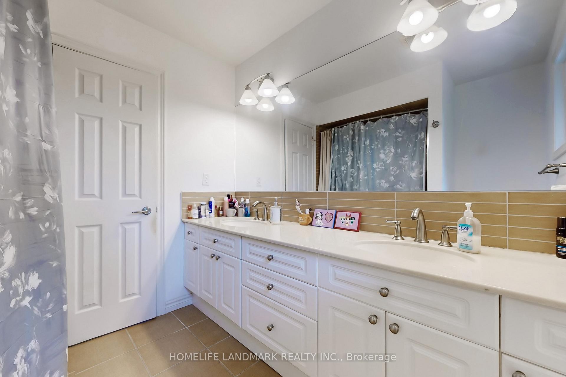 Photo 15 of 105 Willowbrook Road, Markham, Aileen-Willowbrook — HOMEH