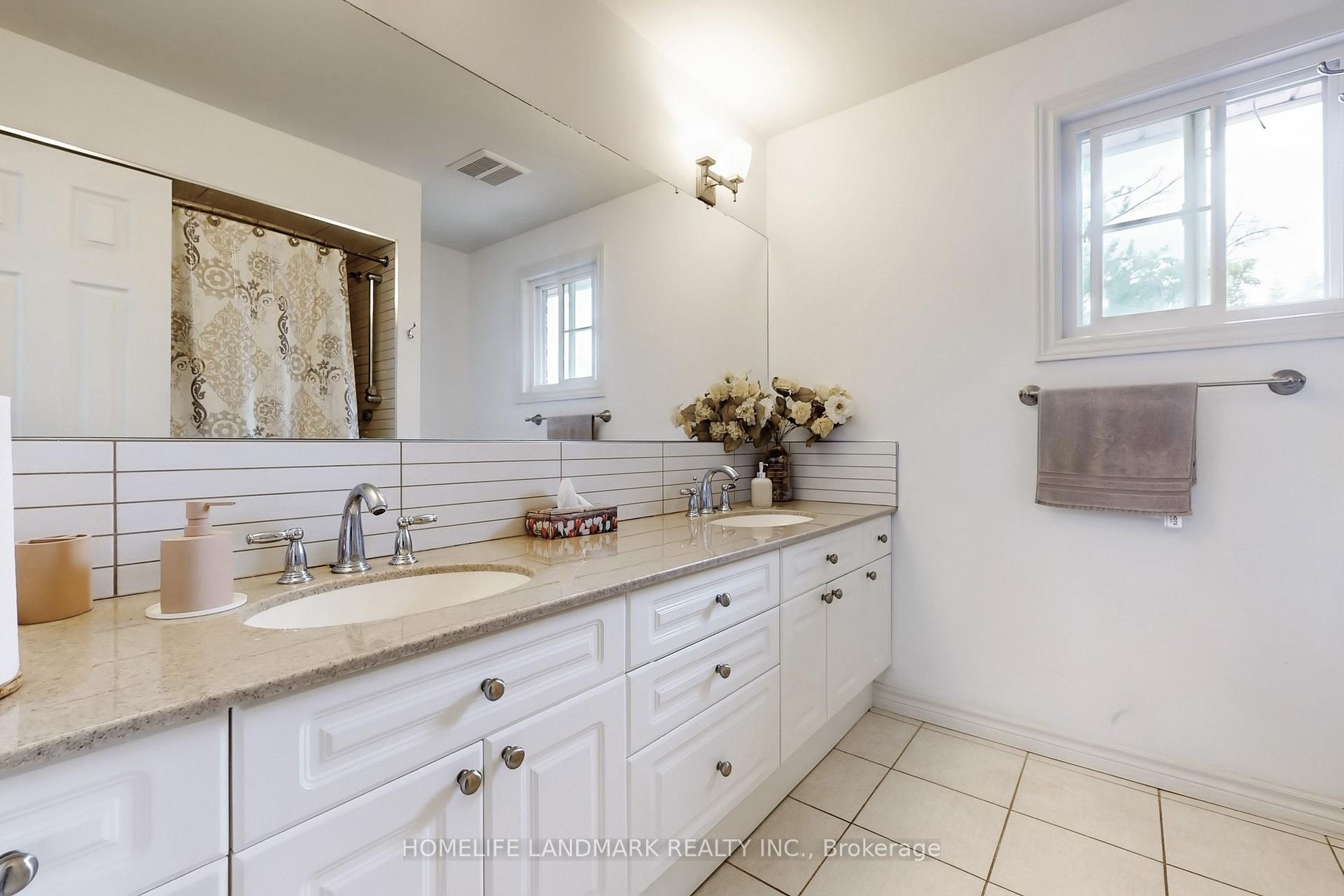 Photo 16 of 105 Willowbrook Road, Markham, Aileen-Willowbrook — HOMEH