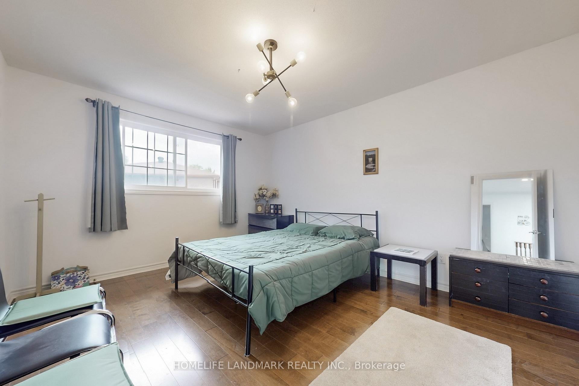 Photo 18 of 105 Willowbrook Road, Markham, Aileen-Willowbrook — HOMEH