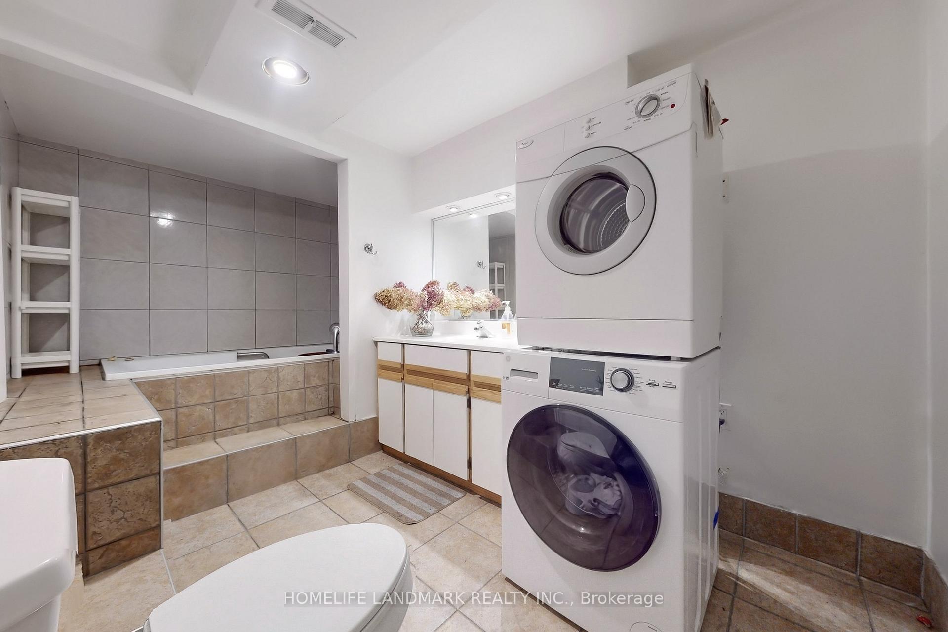 Photo 28 of 105 Willowbrook Road, Markham, Aileen-Willowbrook — HOMEH