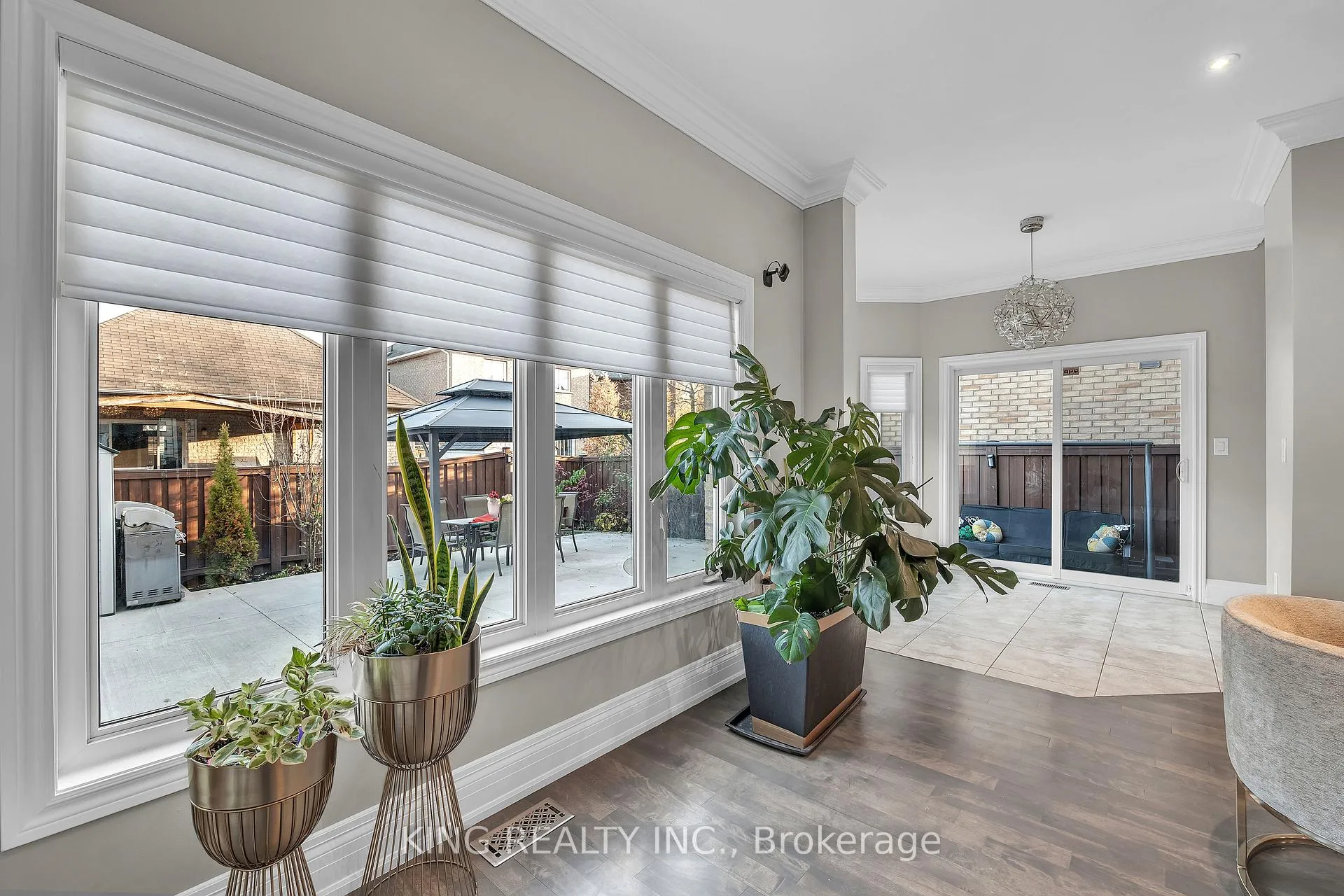 Photo 12 of 174 Minto Crescent, Milton, Willmott — HOMEH