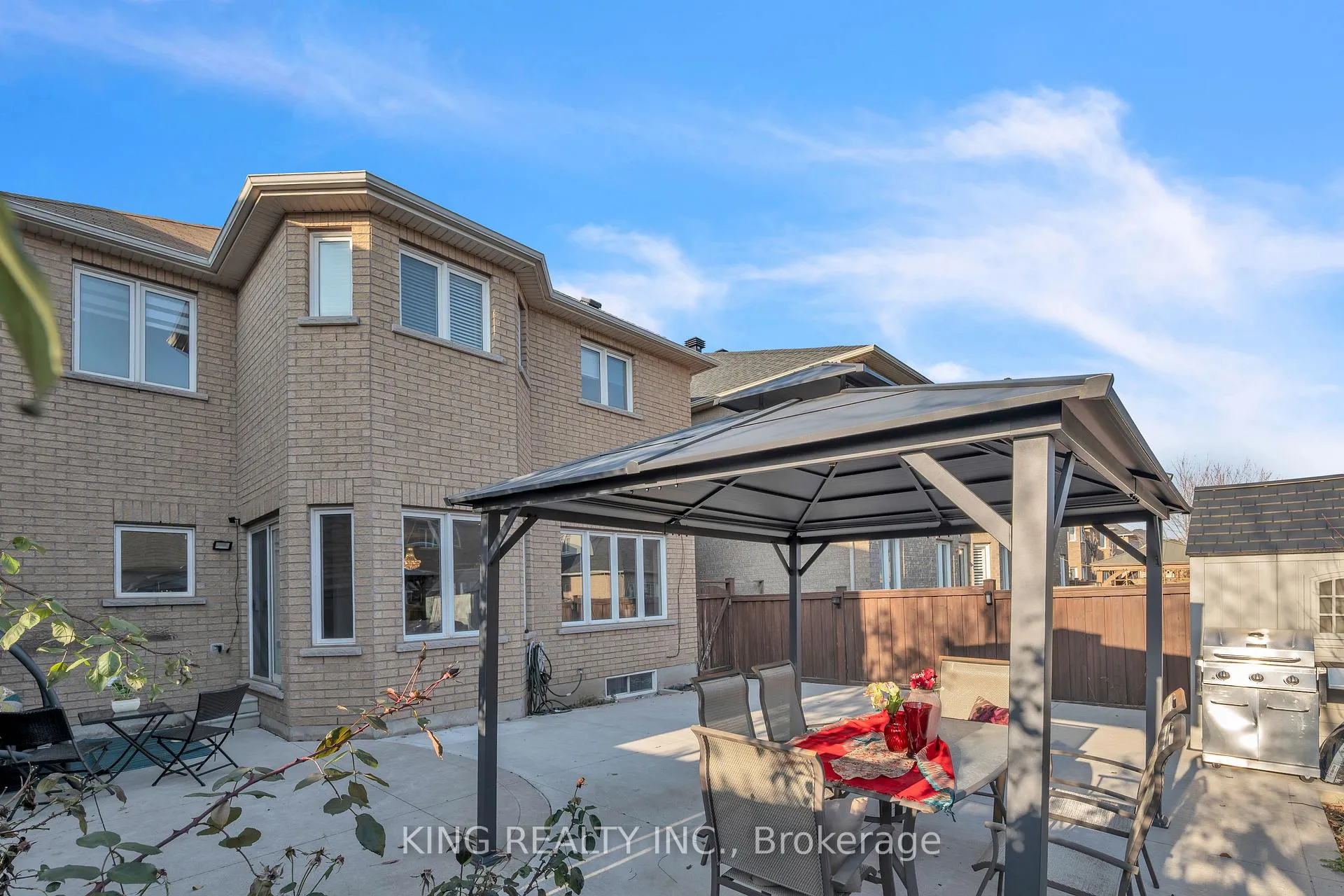 Photo 42 of 174 Minto Crescent, Milton, Willmott — HOMEH