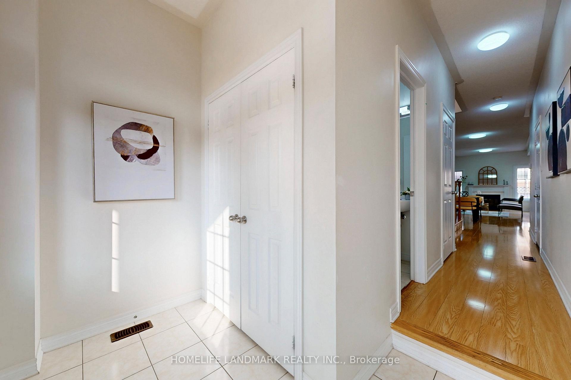 Photo 16 of 123 Fimco Crescent, Markham, Greensborough — HOMEH