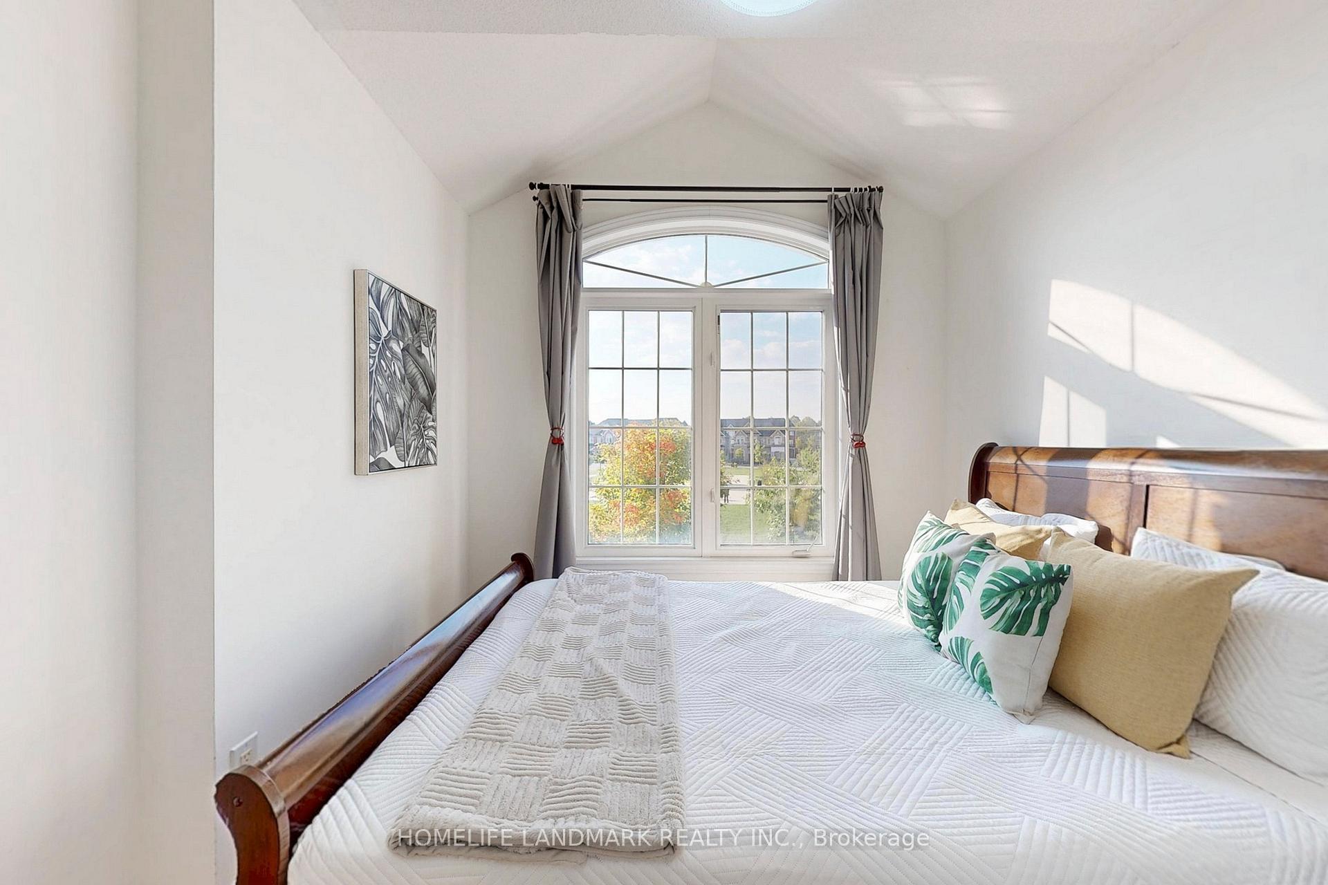 Photo 27 of 123 Fimco Crescent, Markham, Greensborough — HOMEH
