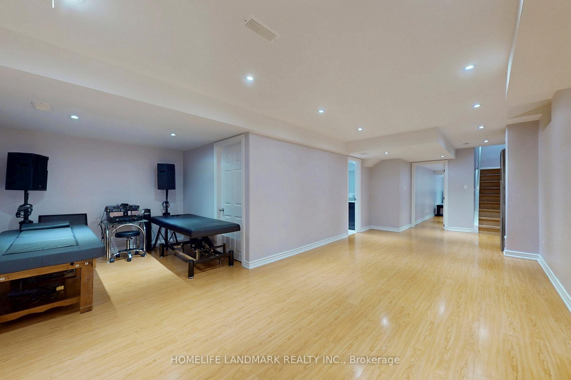 Photo 38 of 123 Fimco Crescent, Markham, Greensborough — HOMEH