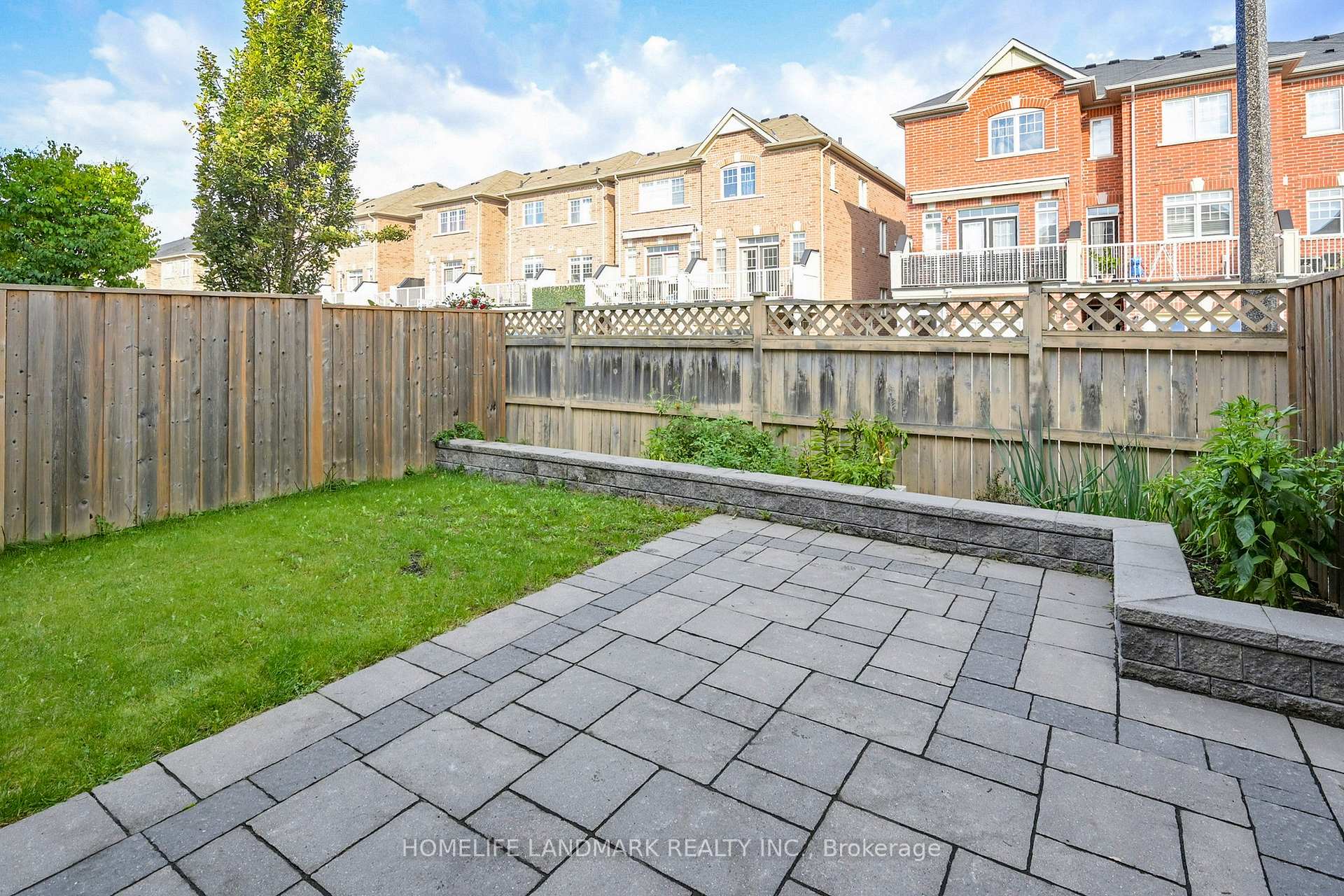 Photo 43 of 123 Fimco Crescent, Markham, Greensborough — HOMEH