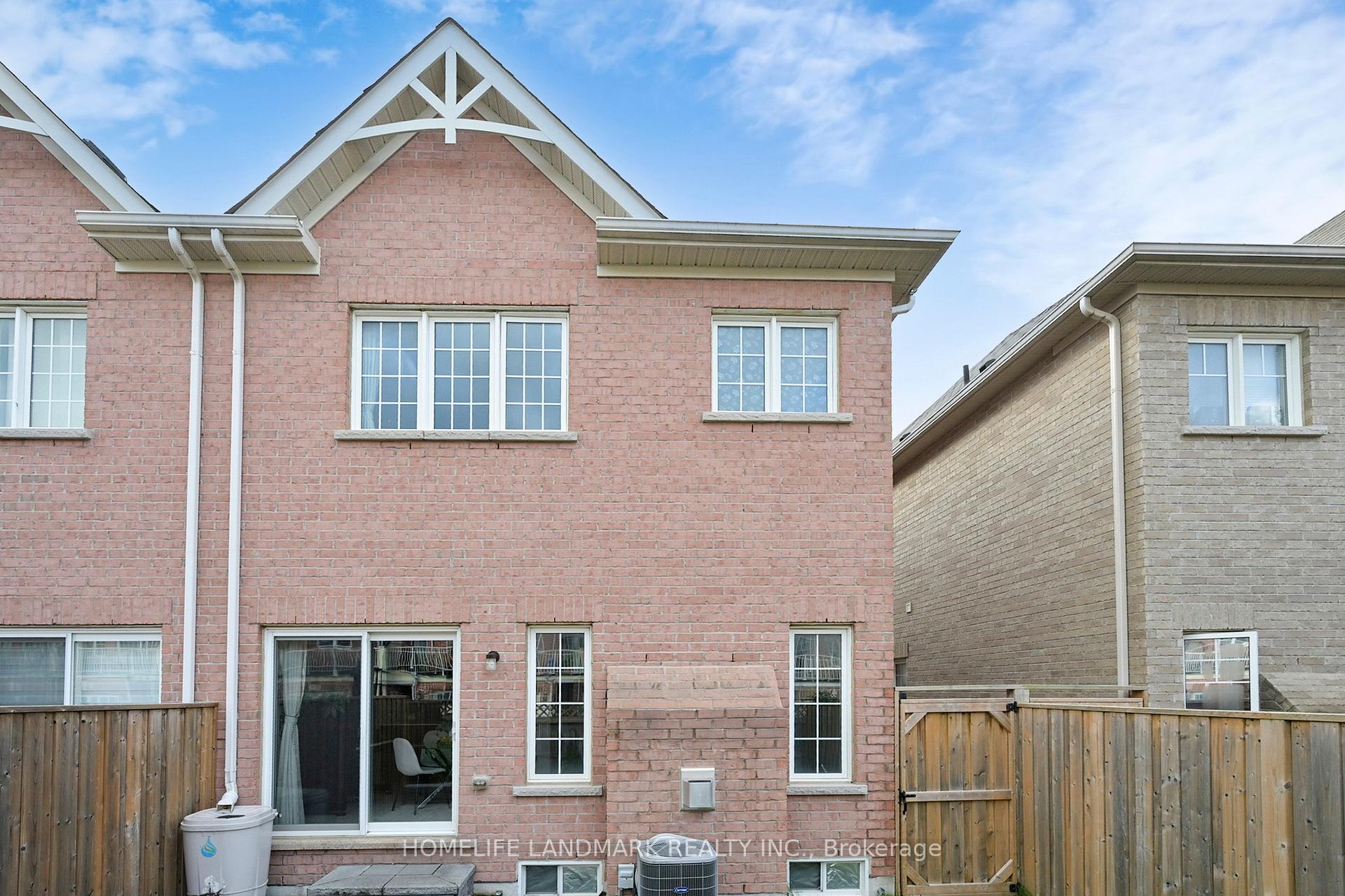 Photo 45 of 123 Fimco Crescent, Markham, Greensborough — HOMEH