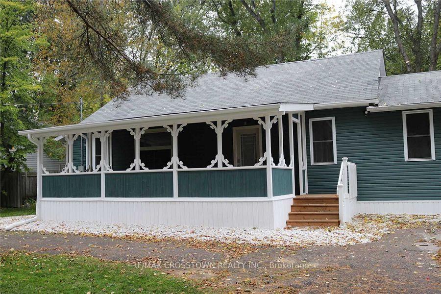 Front of 1056 Elm Road