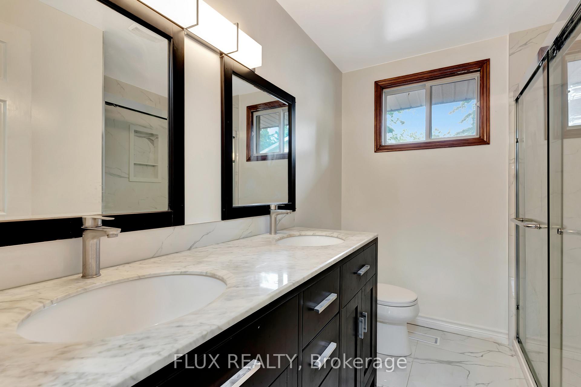 Photo 14 of 8 Mayfair Court, Kitchener — HOMEH