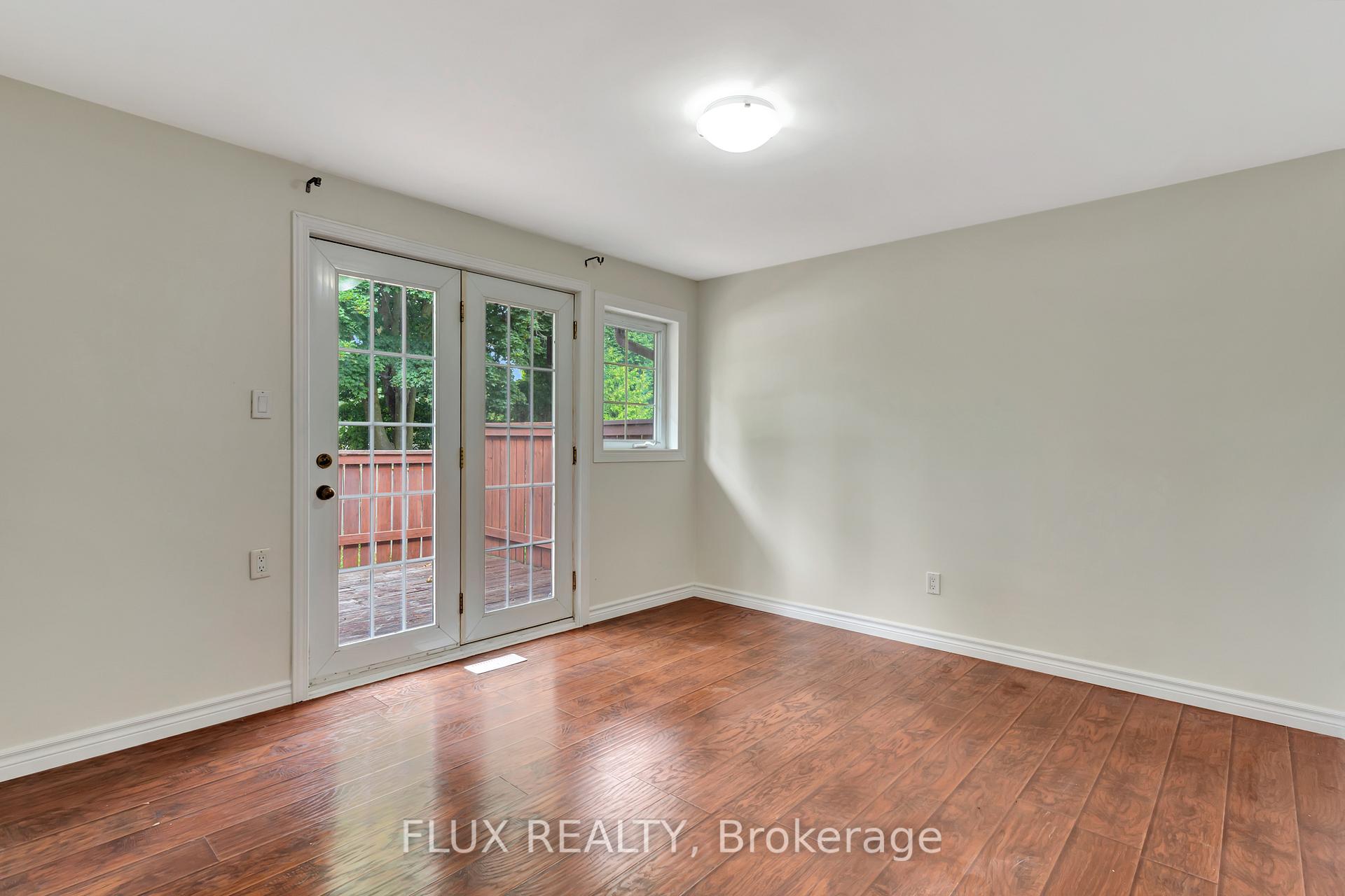 Photo 17 of 8 Mayfair Court, Kitchener — HOMEH