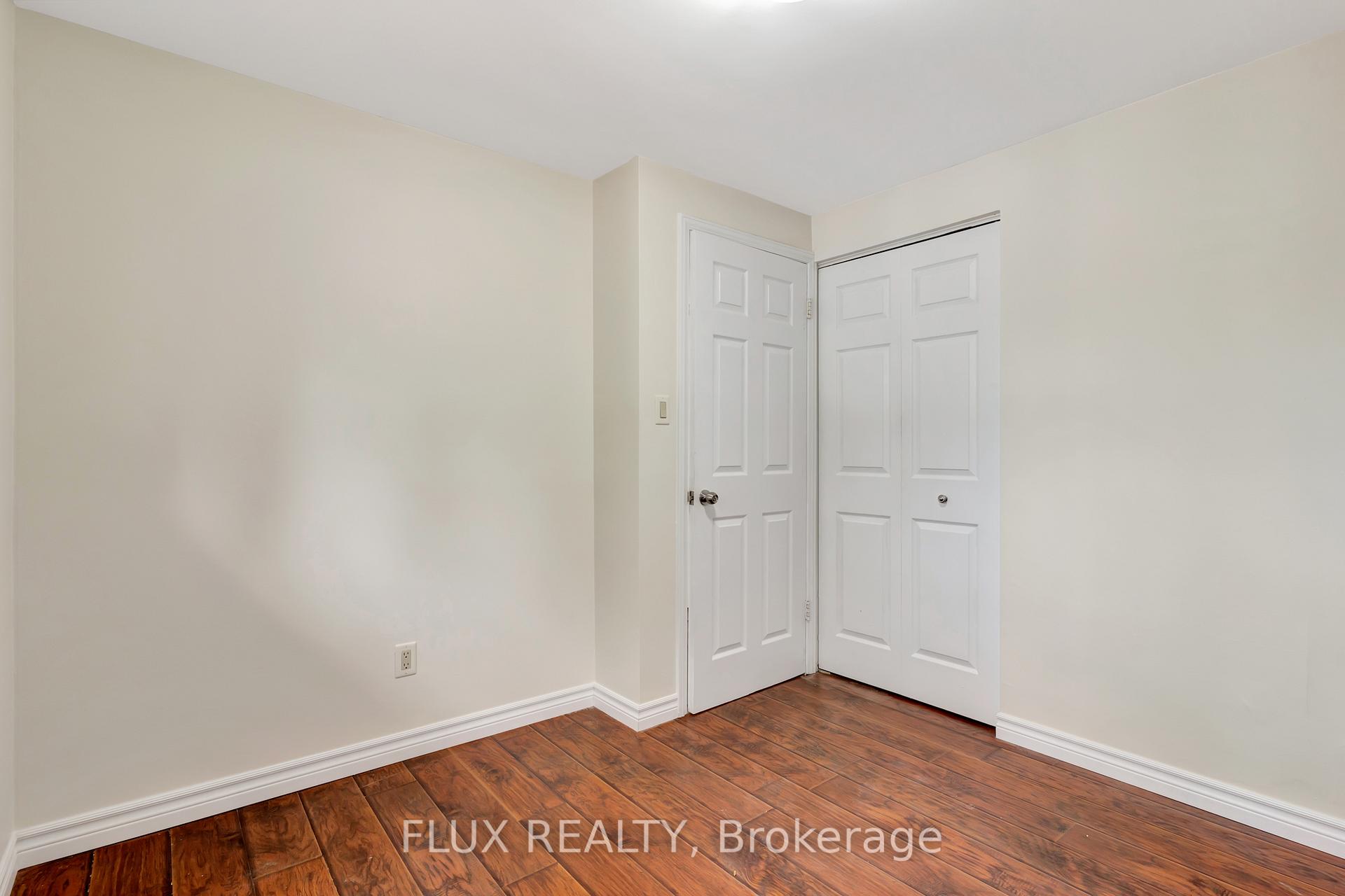 Photo 21 of 8 Mayfair Court, Kitchener — HOMEH