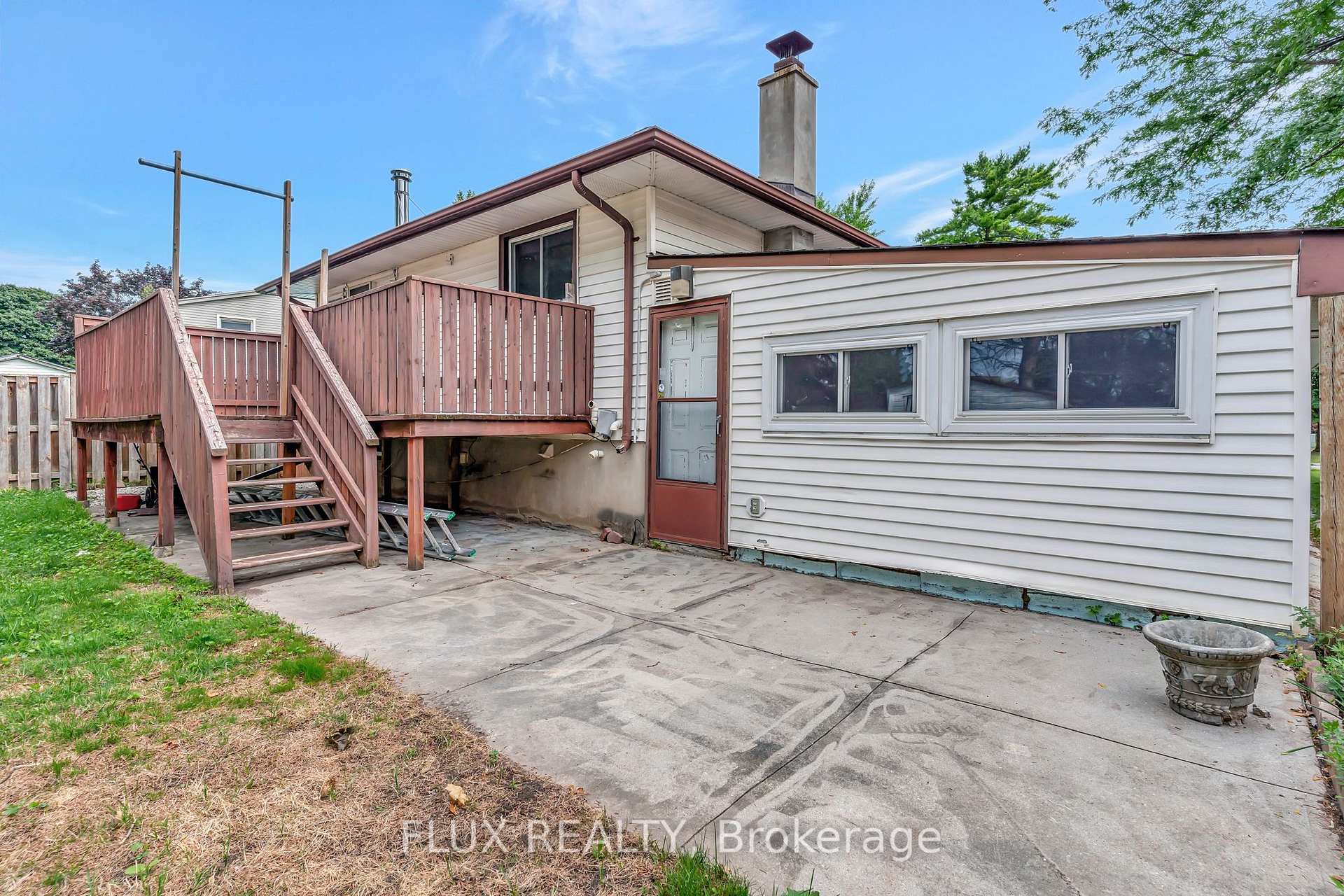 Photo 30 of 8 Mayfair Court, Kitchener — HOMEH