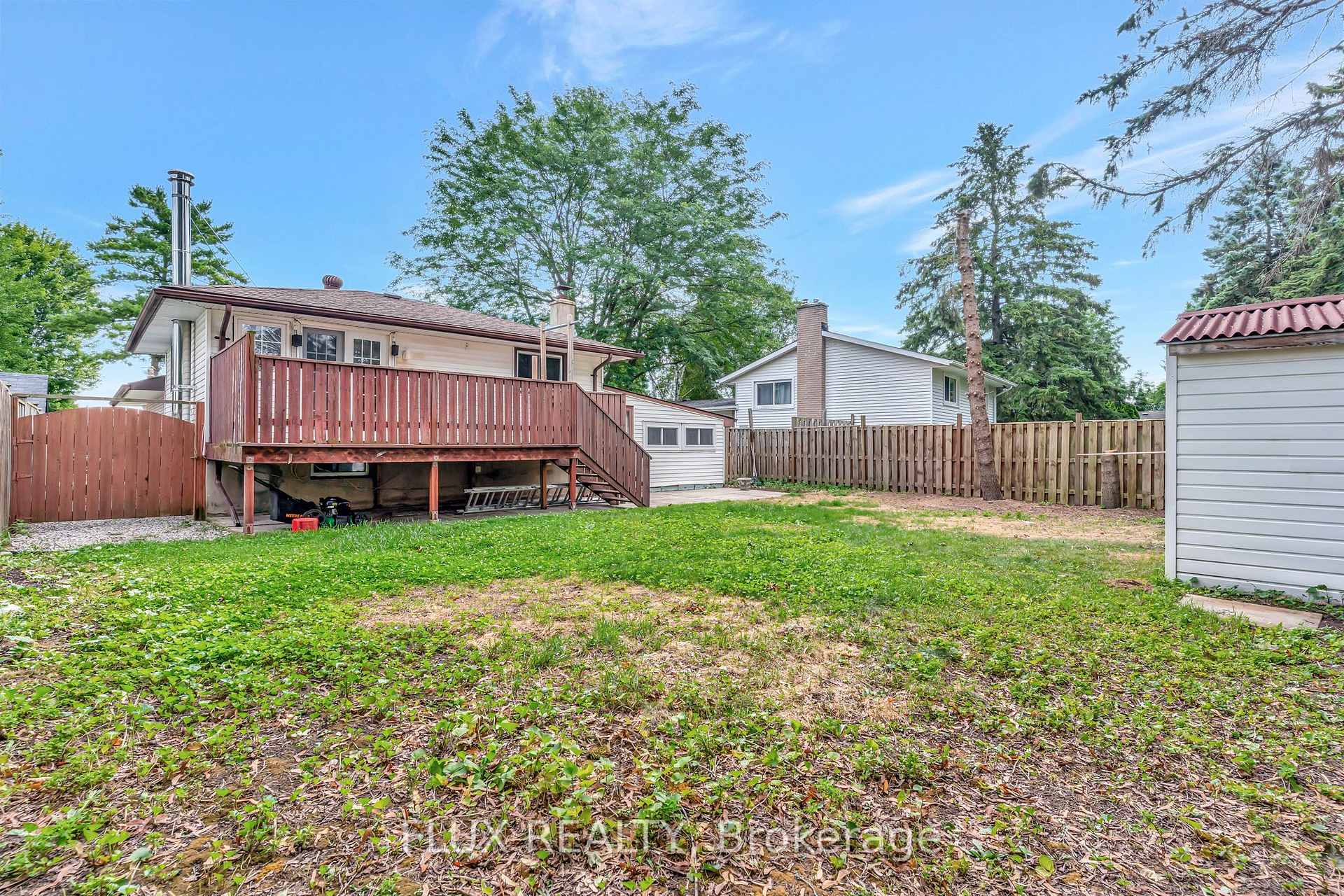 Photo 33 of 8 Mayfair Court, Kitchener — HOMEH