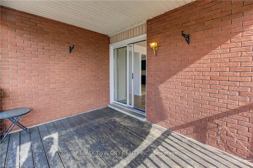 Photo 27 of 486 Highland Road E, Kitchener, Southdale — HOMEH
