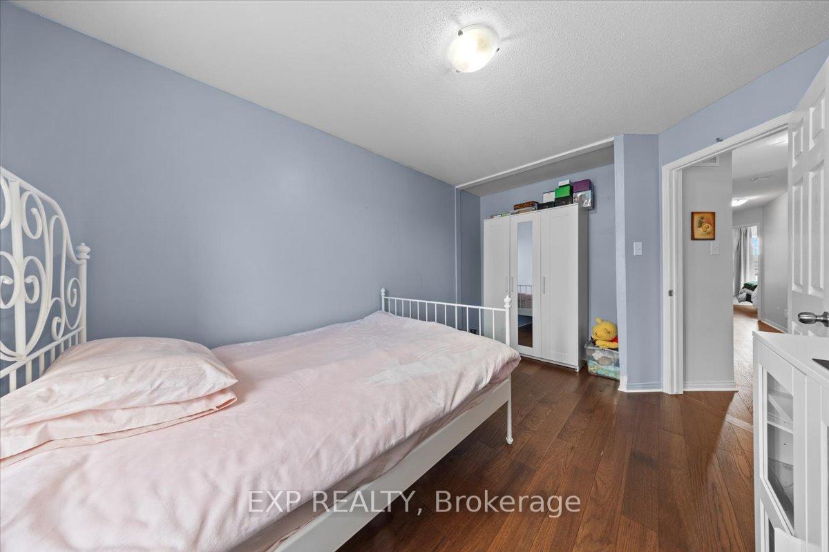 Photo 20 of 254 Arrita Street, Ottawa, Kanata - Emerald Meadows/Trailwest — HOMEH