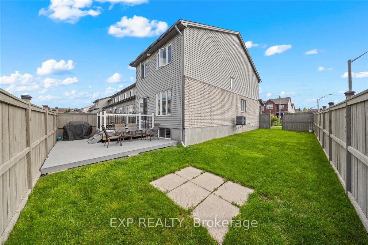 Photo 29 of 254 Arrita Street, Ottawa, Kanata - Emerald Meadows/Trailwest — HOMEH