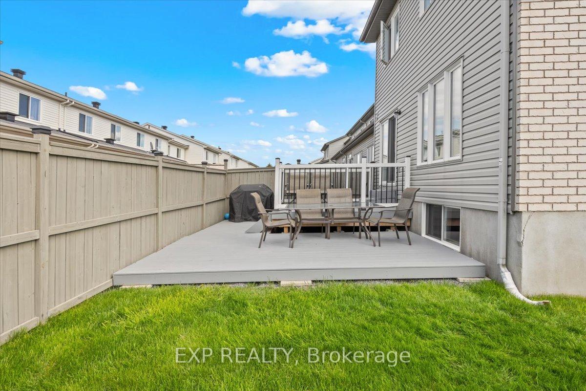 Photo 30 of 254 Arrita Street, Ottawa, Kanata - Emerald Meadows/Trailwest — HOMEH