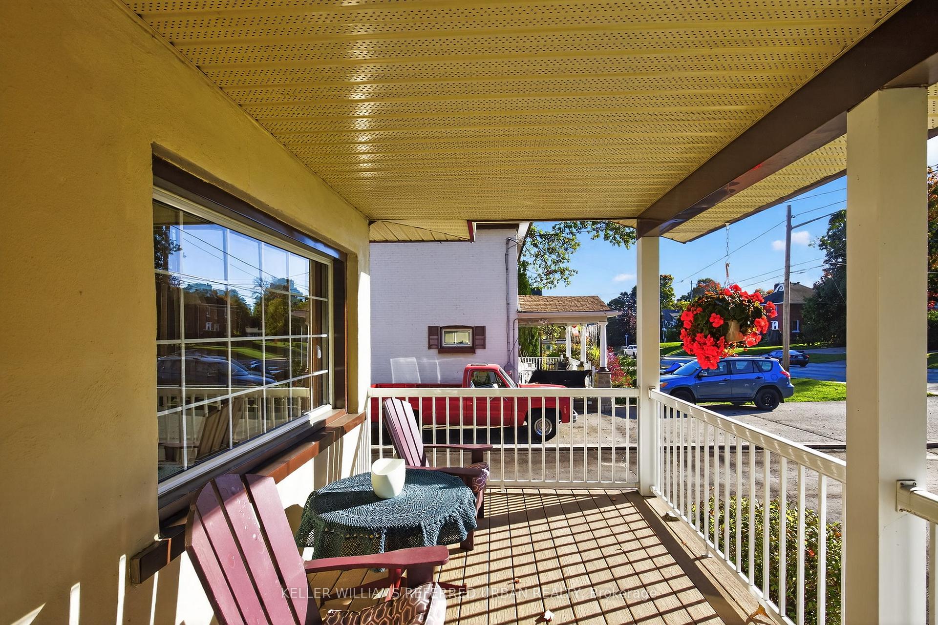 Photo 4 of 650 Hugel Avenue, Midland — HOMEH