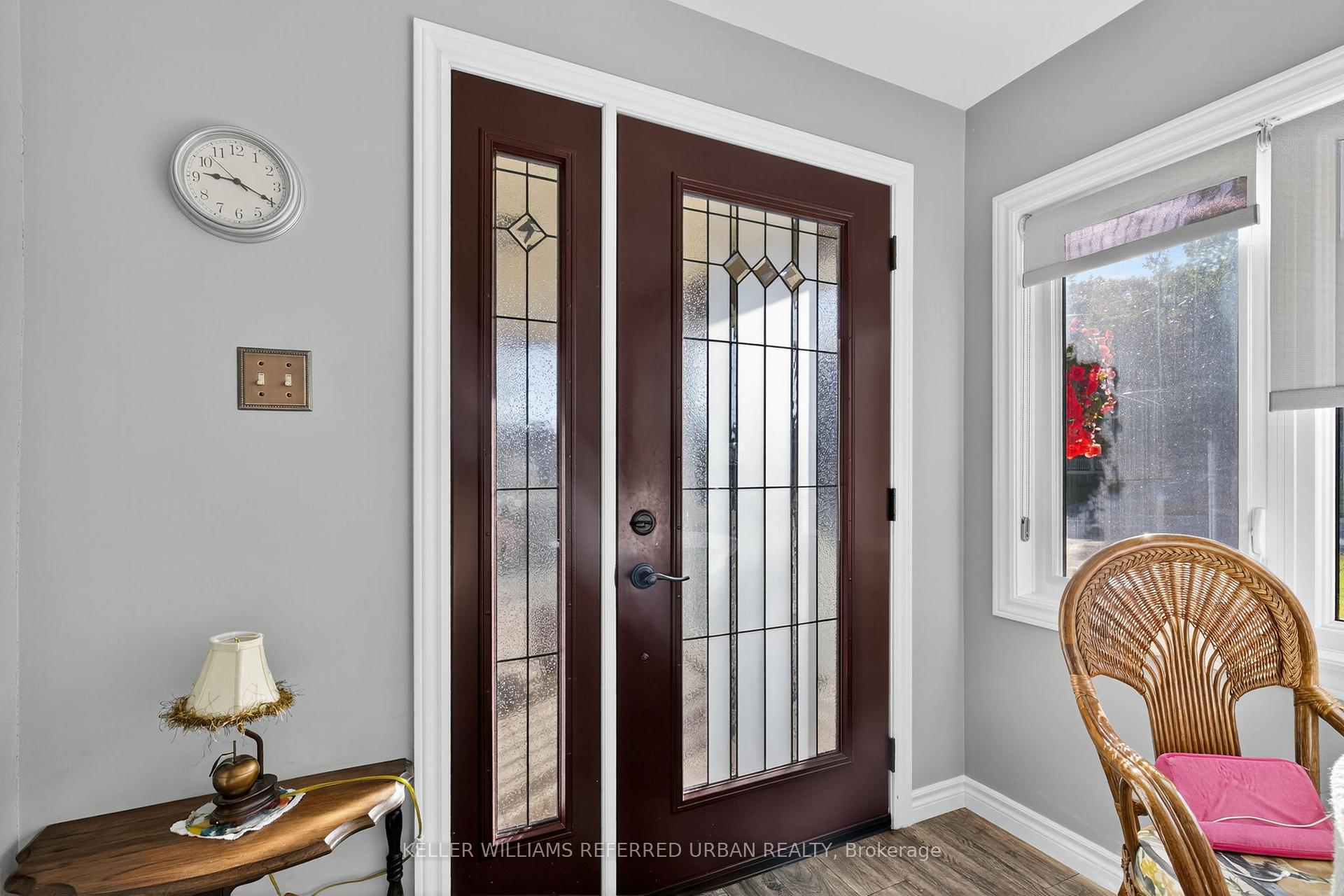 Photo 5 of 650 Hugel Avenue, Midland — HOMEH