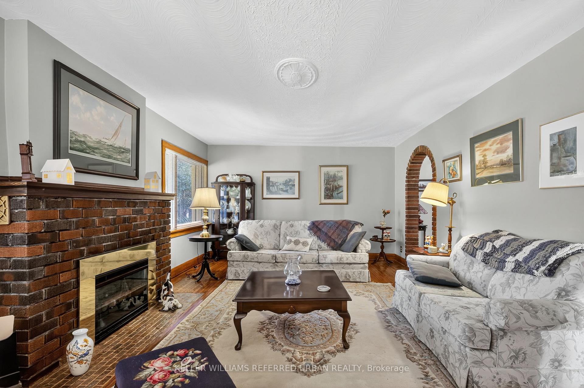 Photo 9 of 650 Hugel Avenue, Midland — HOMEH