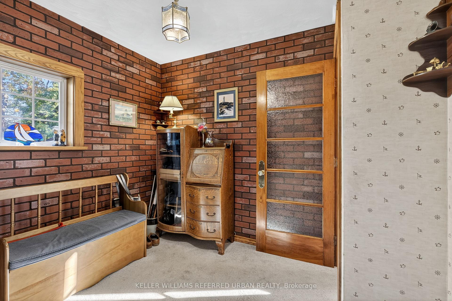 Photo 16 of 650 Hugel Avenue, Midland — HOMEH